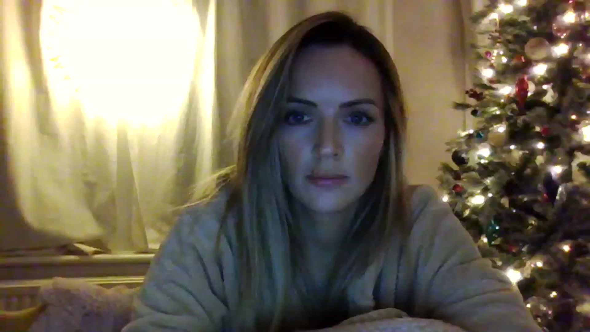 Gallery image thumbnail from Courtney's myfreecams stream on, 12/01/2023, 23:48 image 1 of 20