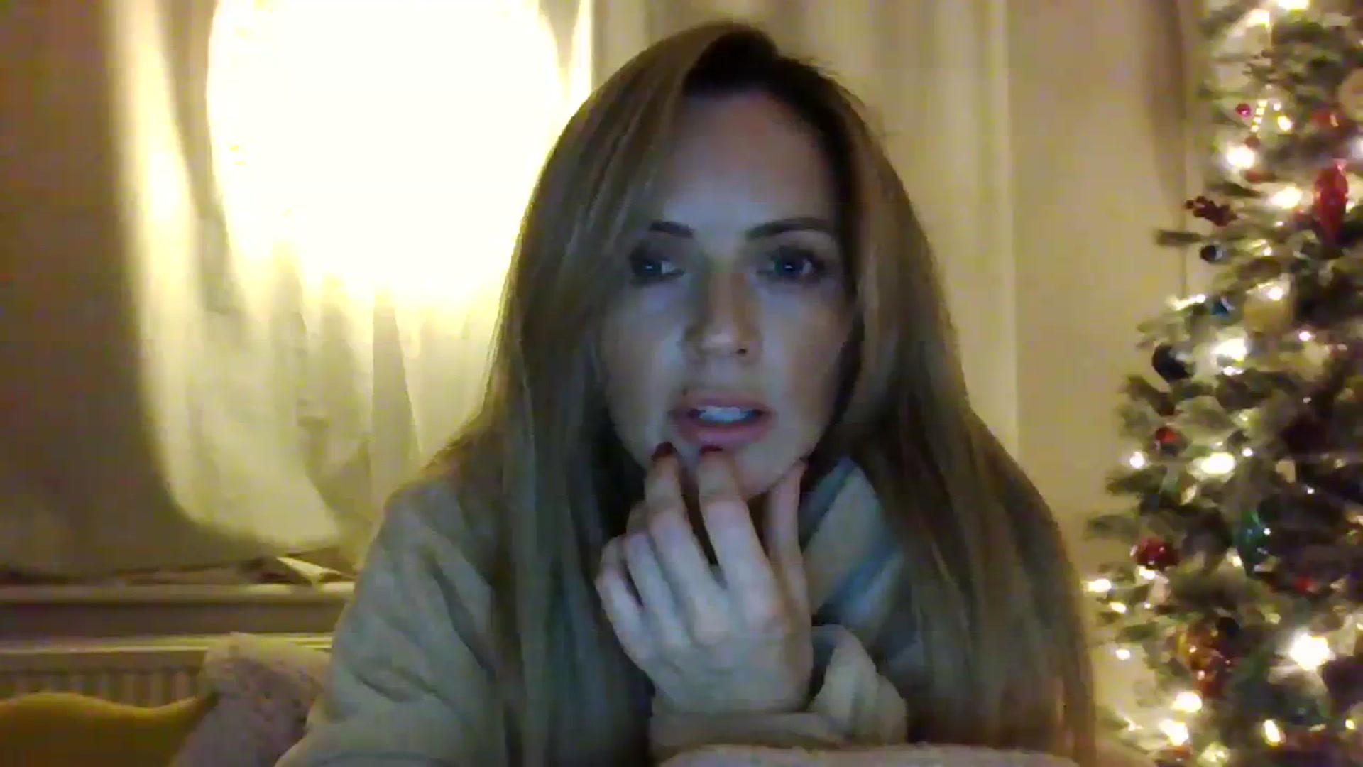 Gallery image thumbnail from Courtney's myfreecams stream on, 12/01/2023, 23:48 image 18 of 20