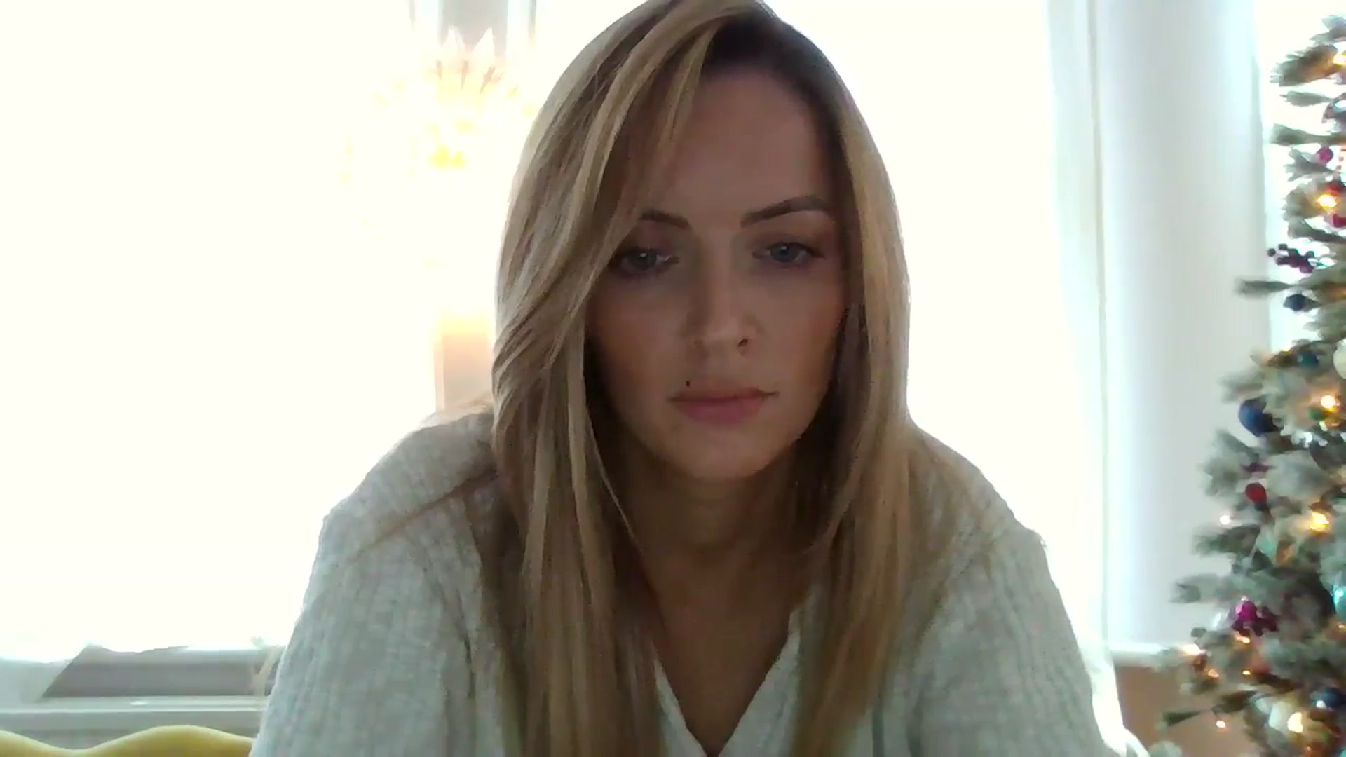 Gallery image thumbnail from Courtney's myfreecams stream on, 12/02/2023, 13:18 image 18 of 20