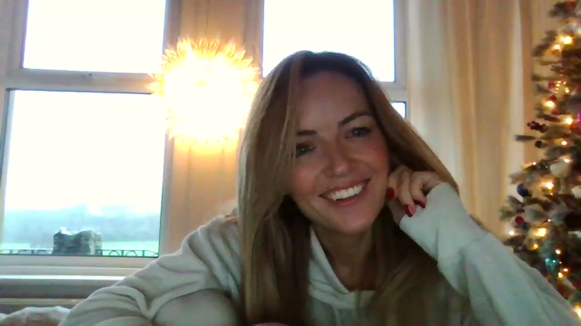 Gallery image thumbnail from Courtney's myfreecams stream on, 12/04/2023, 13:57 image 2 of 20