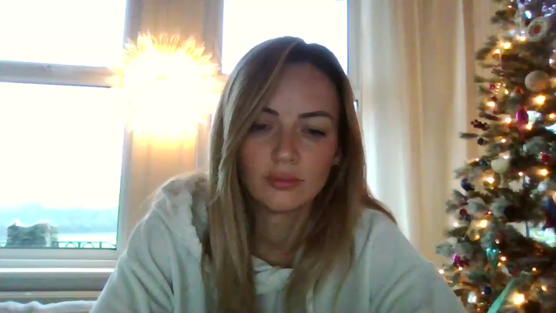Gallery image thumbnail from Courtney's myfreecams stream on, 12/04/2023, 13:57 image 15 of 20