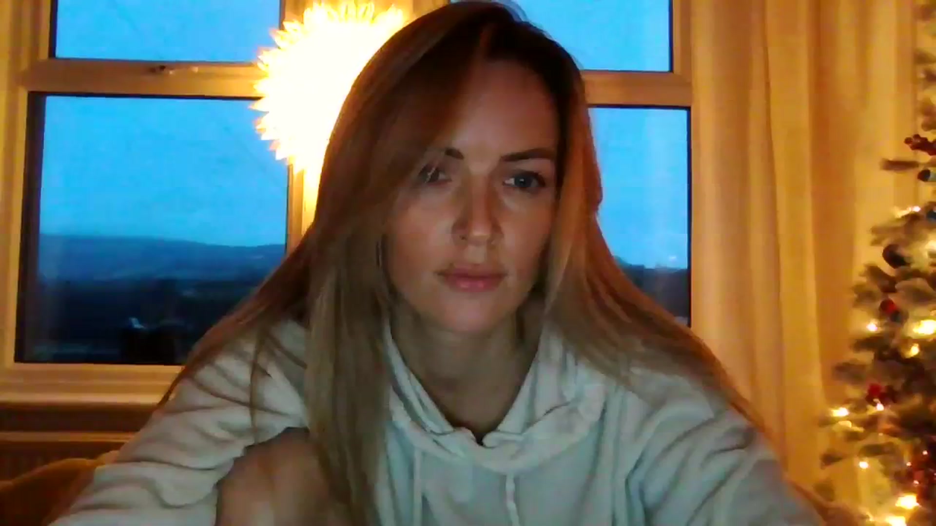 Gallery image thumbnail from Courtney's myfreecams stream on, 12/04/2023, 17:01 image 5 of 20