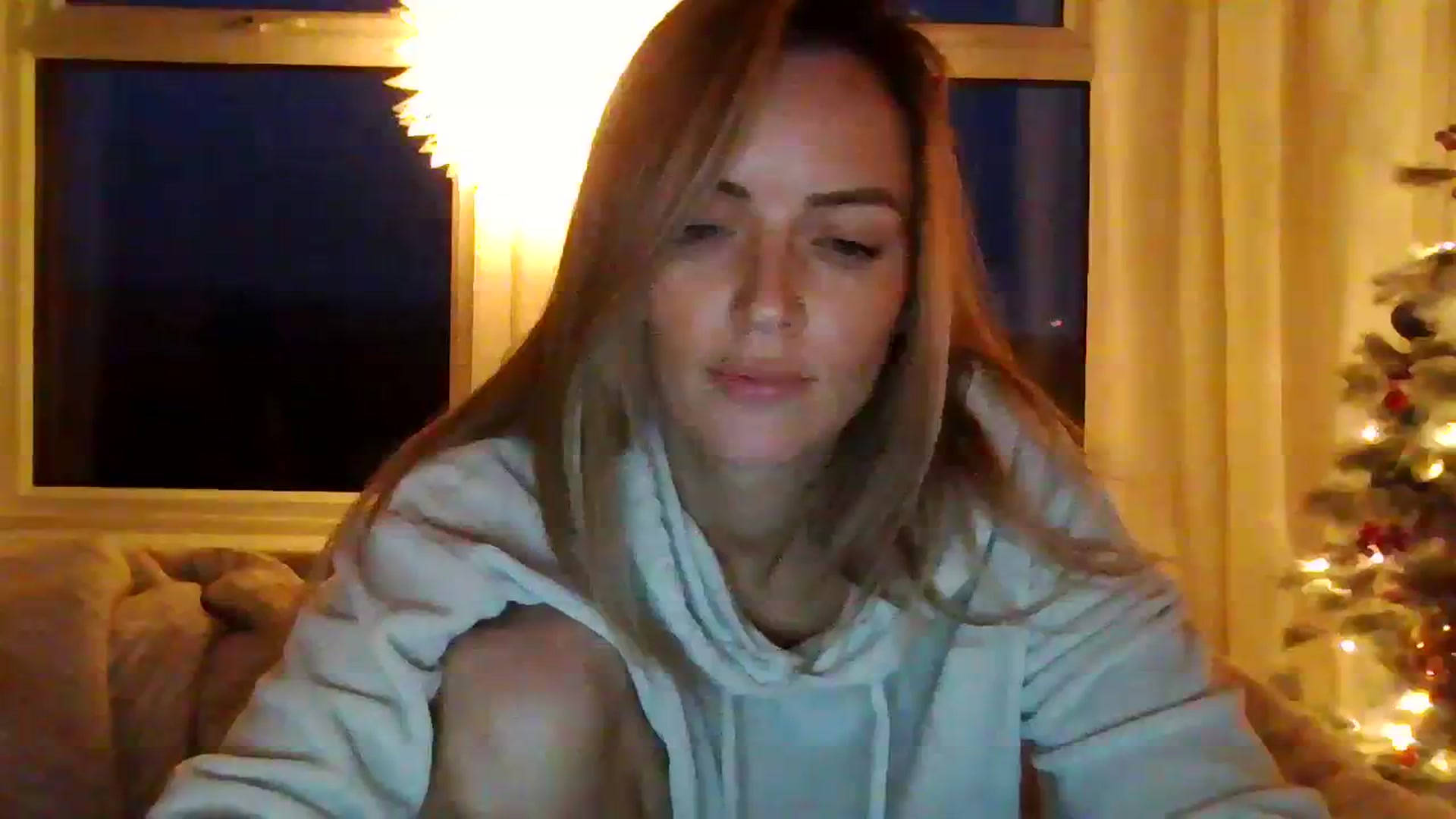 Gallery image thumbnail from Courtney's myfreecams stream on, 12/04/2023, 17:01 image 13 of 20