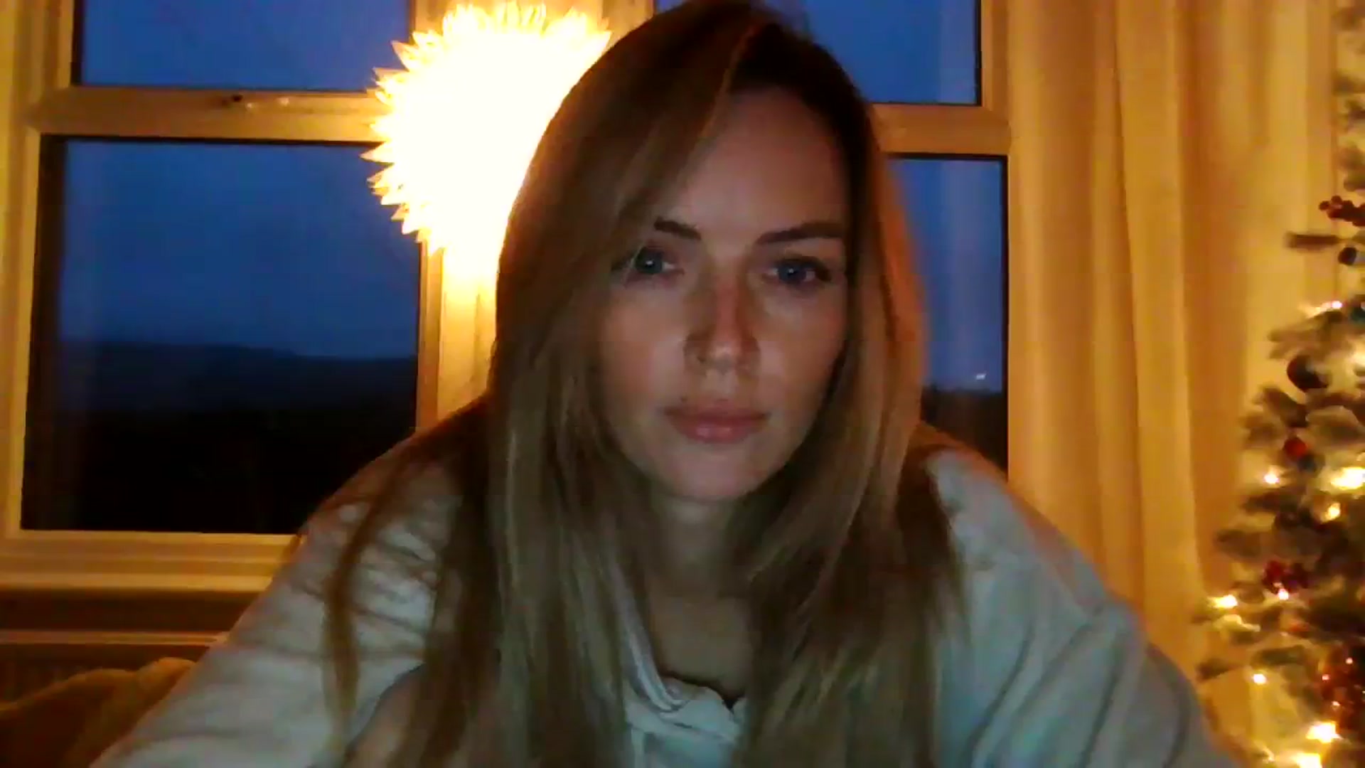 Gallery image thumbnail from Courtney's myfreecams stream on, 12/04/2023, 17:01 image 10 of 20