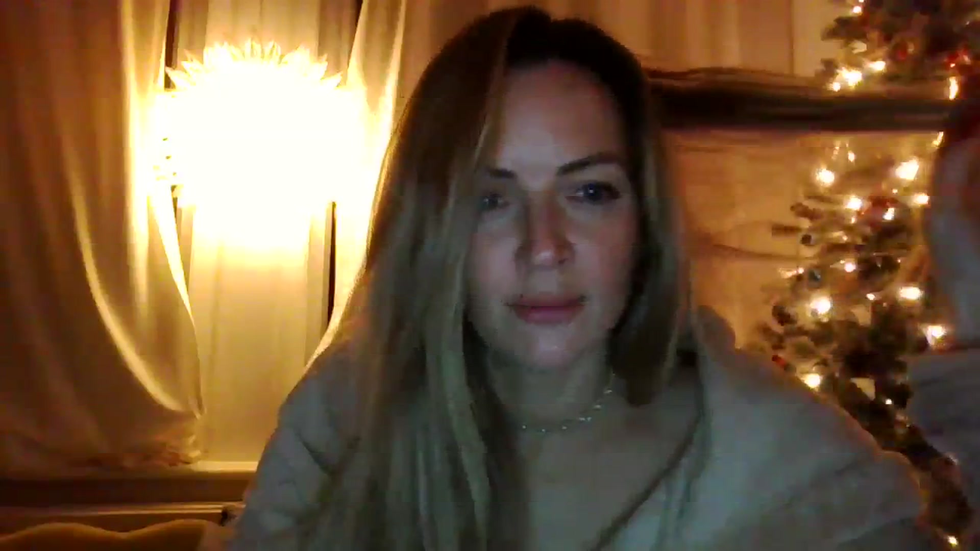 Gallery image thumbnail from Courtney's myfreecams stream on, 12/04/2023, 22:16 image 15 of 20