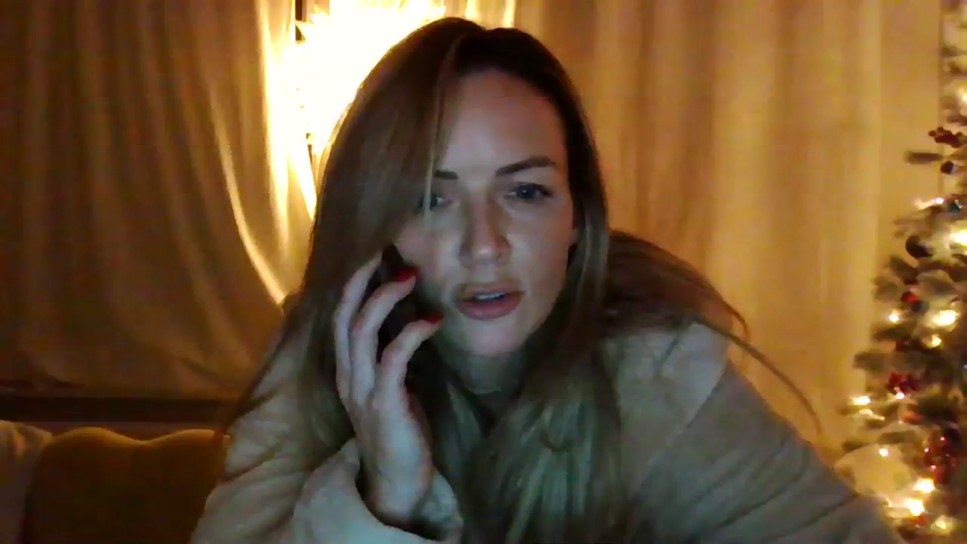 Gallery image thumbnail from Courtney's myfreecams stream on, 12/04/2023, 22:16 image 8 of 20