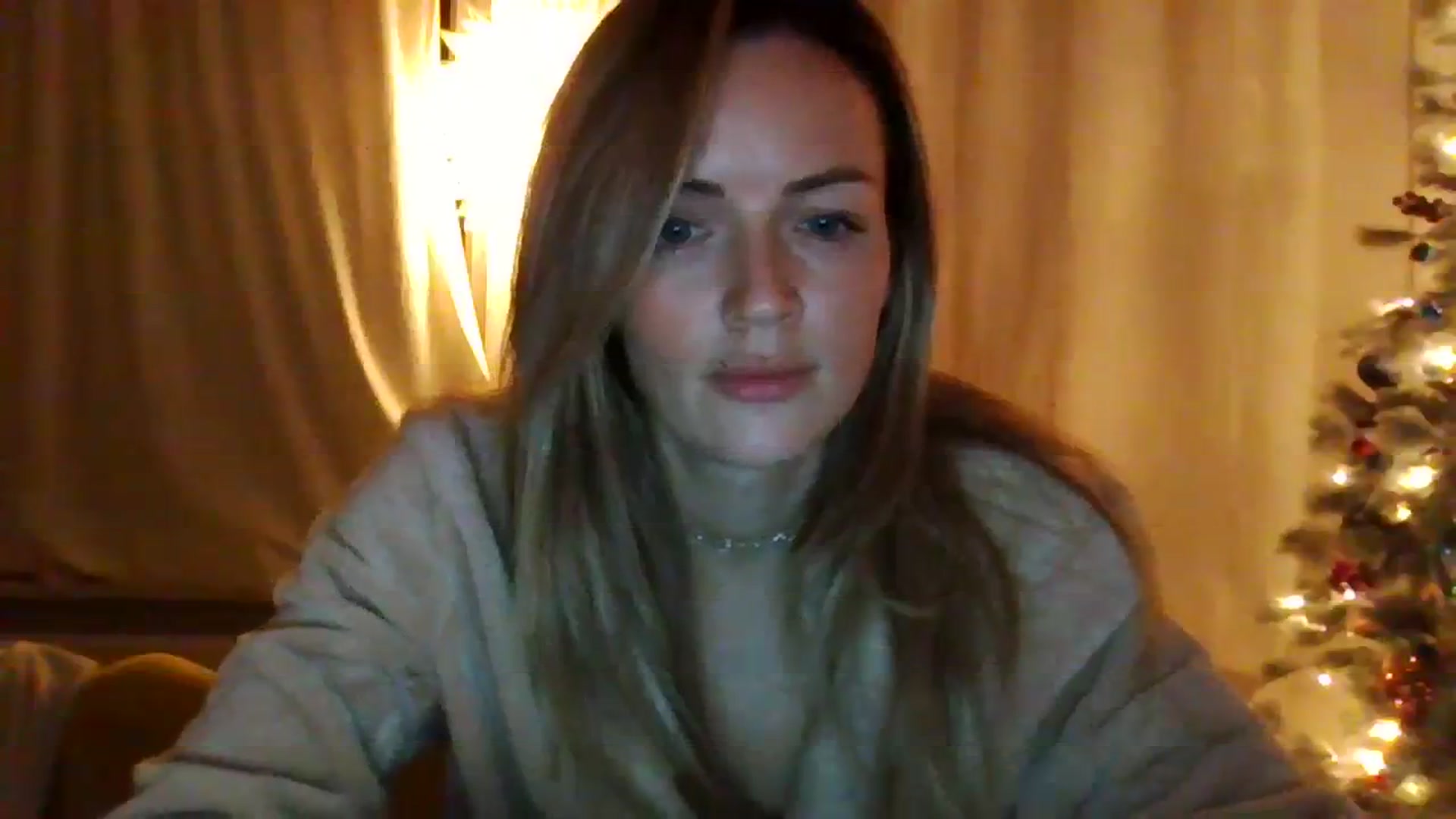 Gallery image thumbnail from Courtney's myfreecams stream on, 12/04/2023, 22:16 image 12 of 20