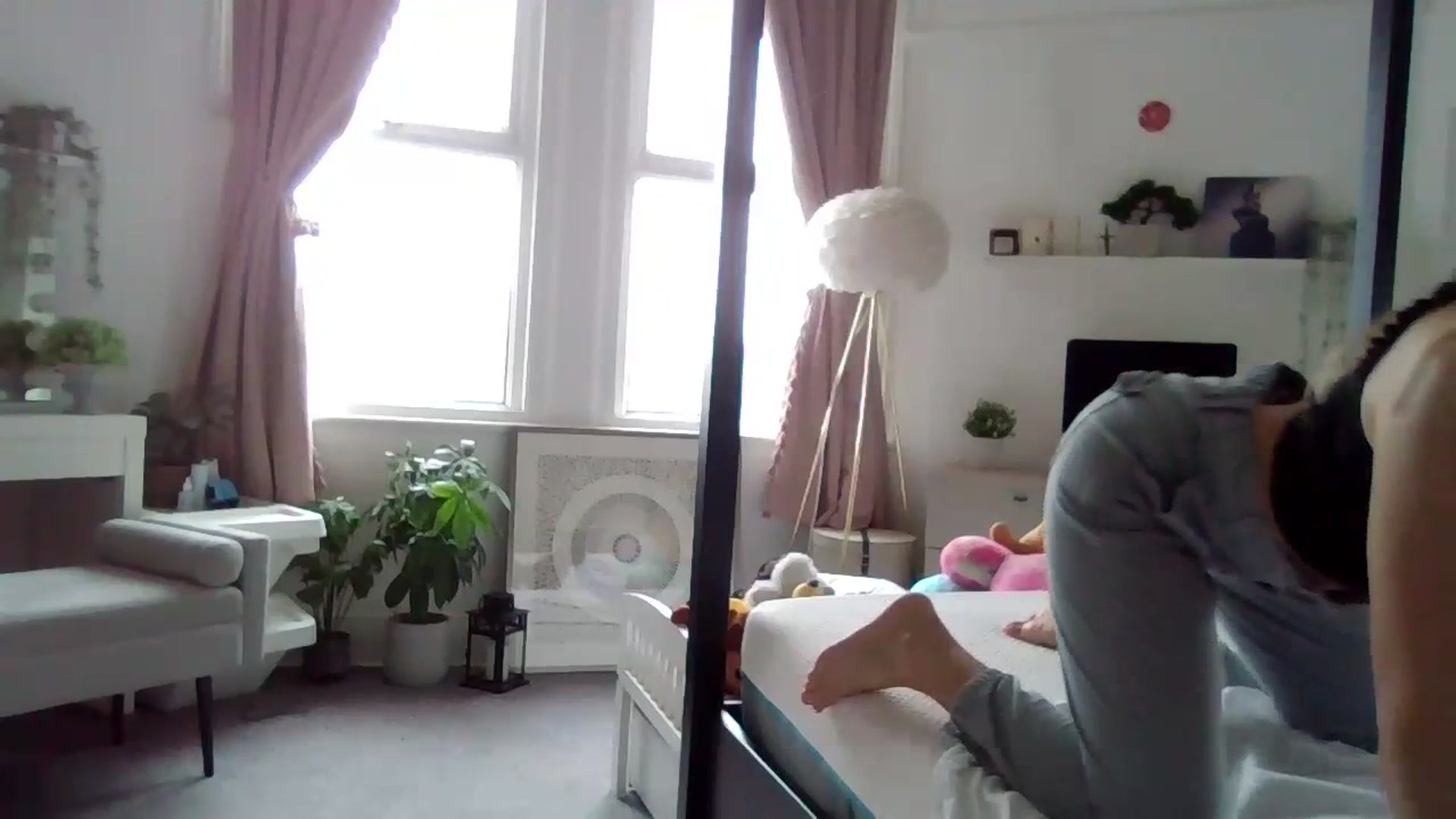 Gallery image thumbnail from Courtney's myfreecams stream on, 12/06/2023, 11:19 image 8 of 20