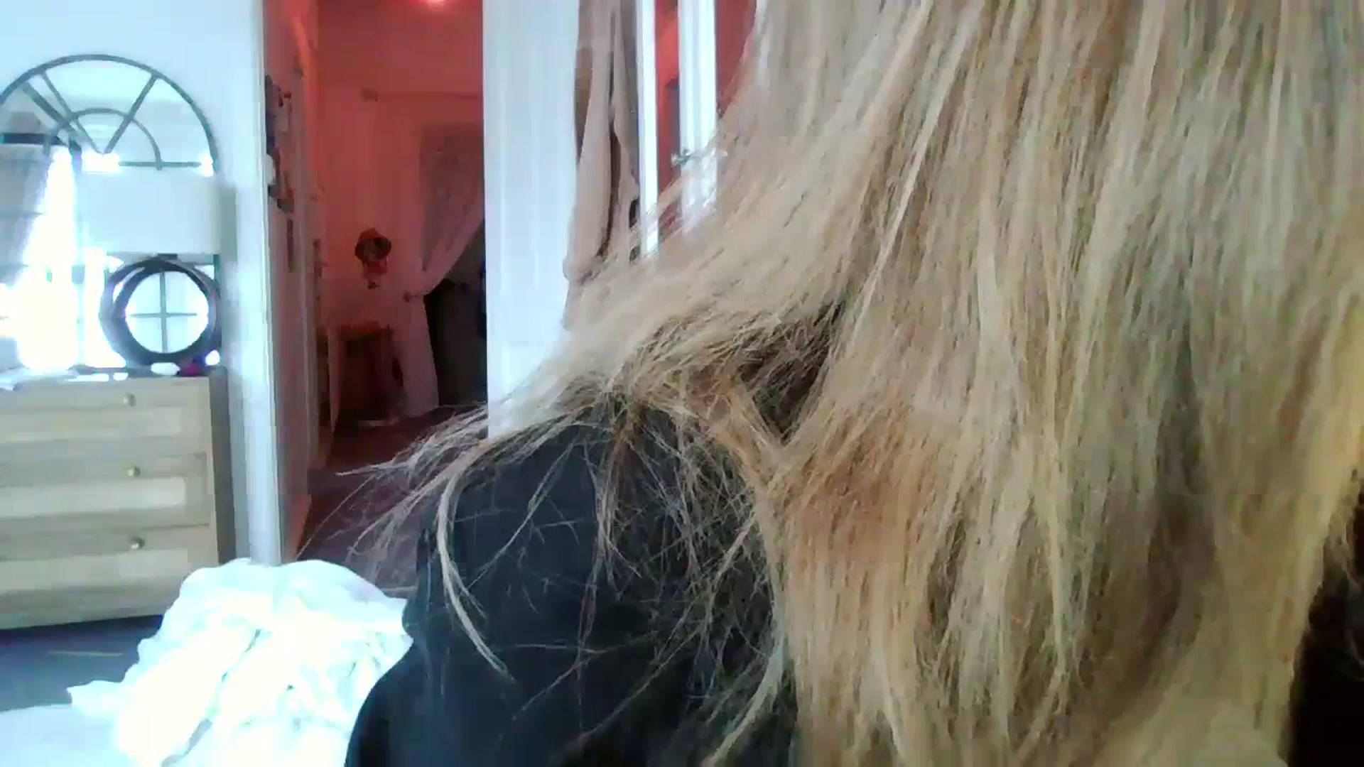 Gallery image thumbnail from Courtney's myfreecams stream on, 12/06/2023, 11:19 image 20 of 20