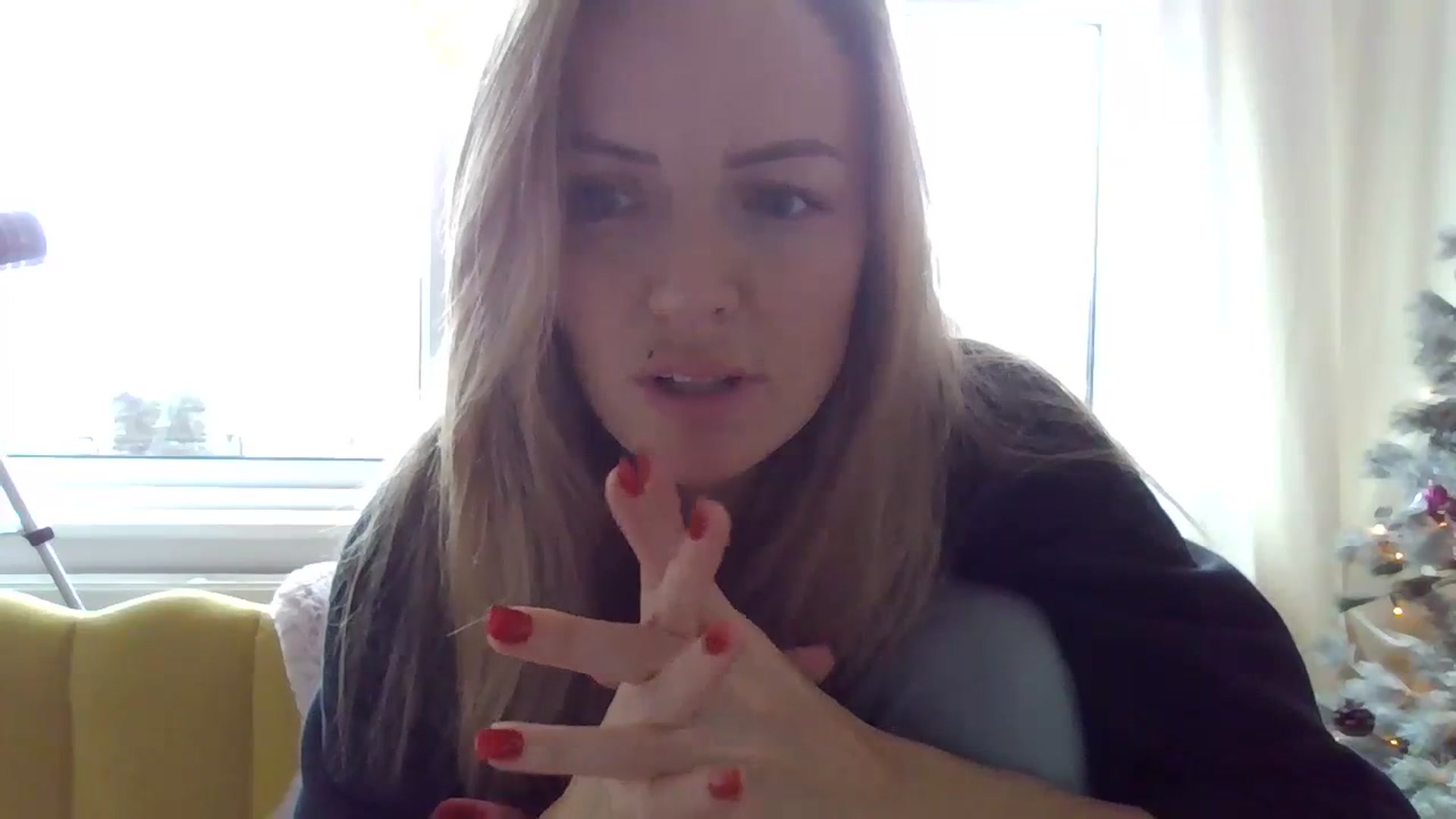 Gallery image thumbnail from Courtney's myfreecams stream on, 12/06/2023, 11:50 image 18 of 20