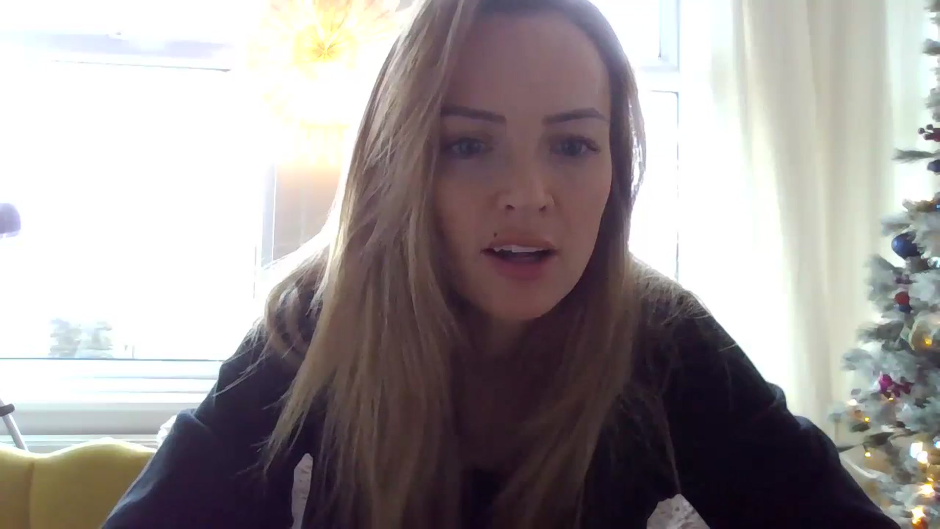 Gallery image thumbnail from Courtney's myfreecams stream on, 12/06/2023, 11:50 image 3 of 20