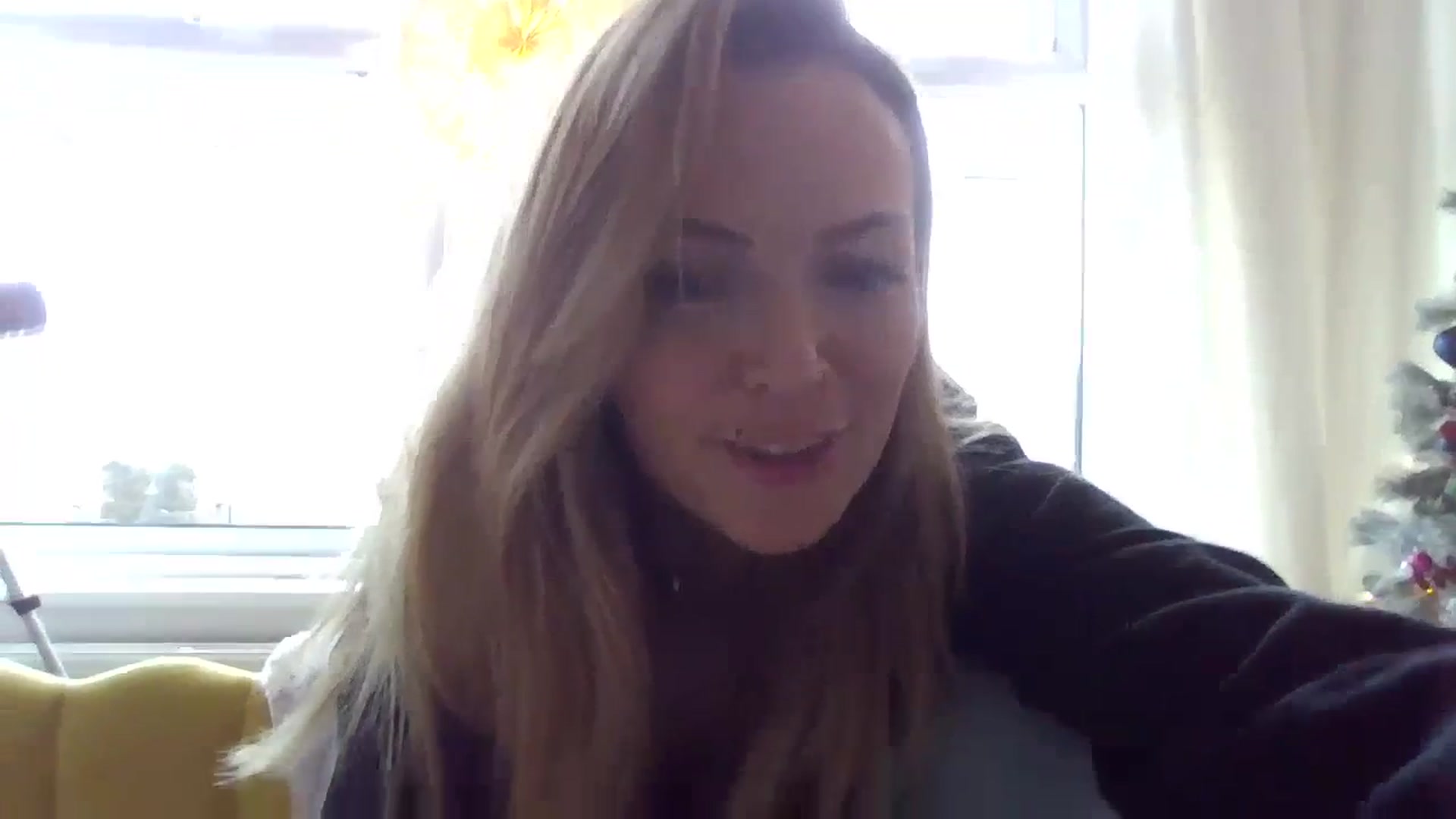 Gallery image thumbnail from Courtney's myfreecams stream on, 12/06/2023, 11:50 image 19 of 20