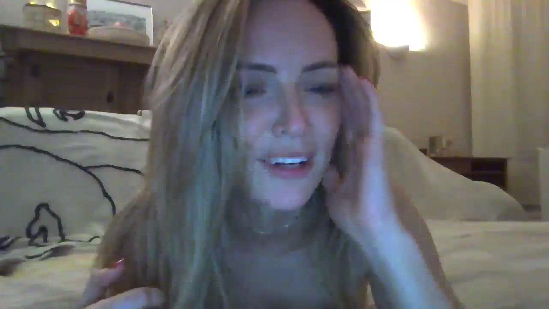 Gallery image thumbnail from Courtney's myfreecams stream on, 12/10/2023, 22:09 image 14 of 20