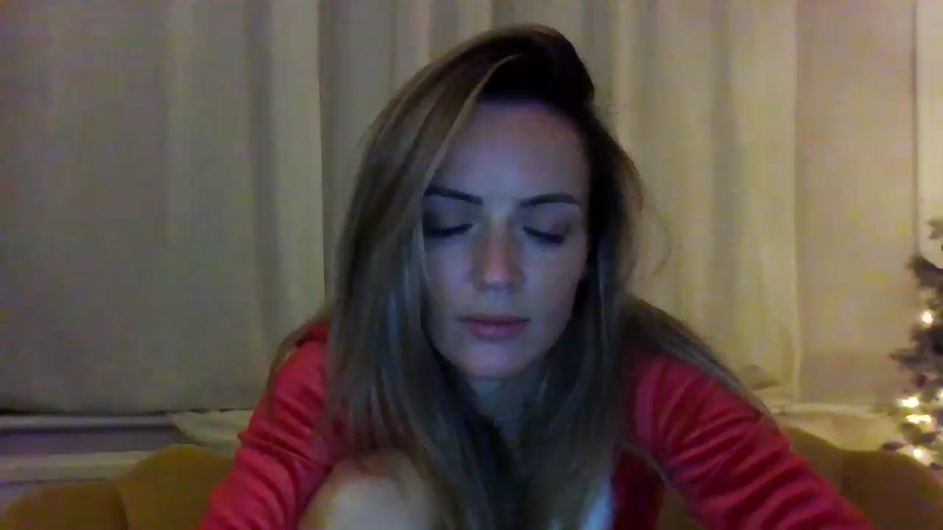 Gallery image thumbnail from Courtney's myfreecams stream on, 12/10/2023, 22:32 image 16 of 20