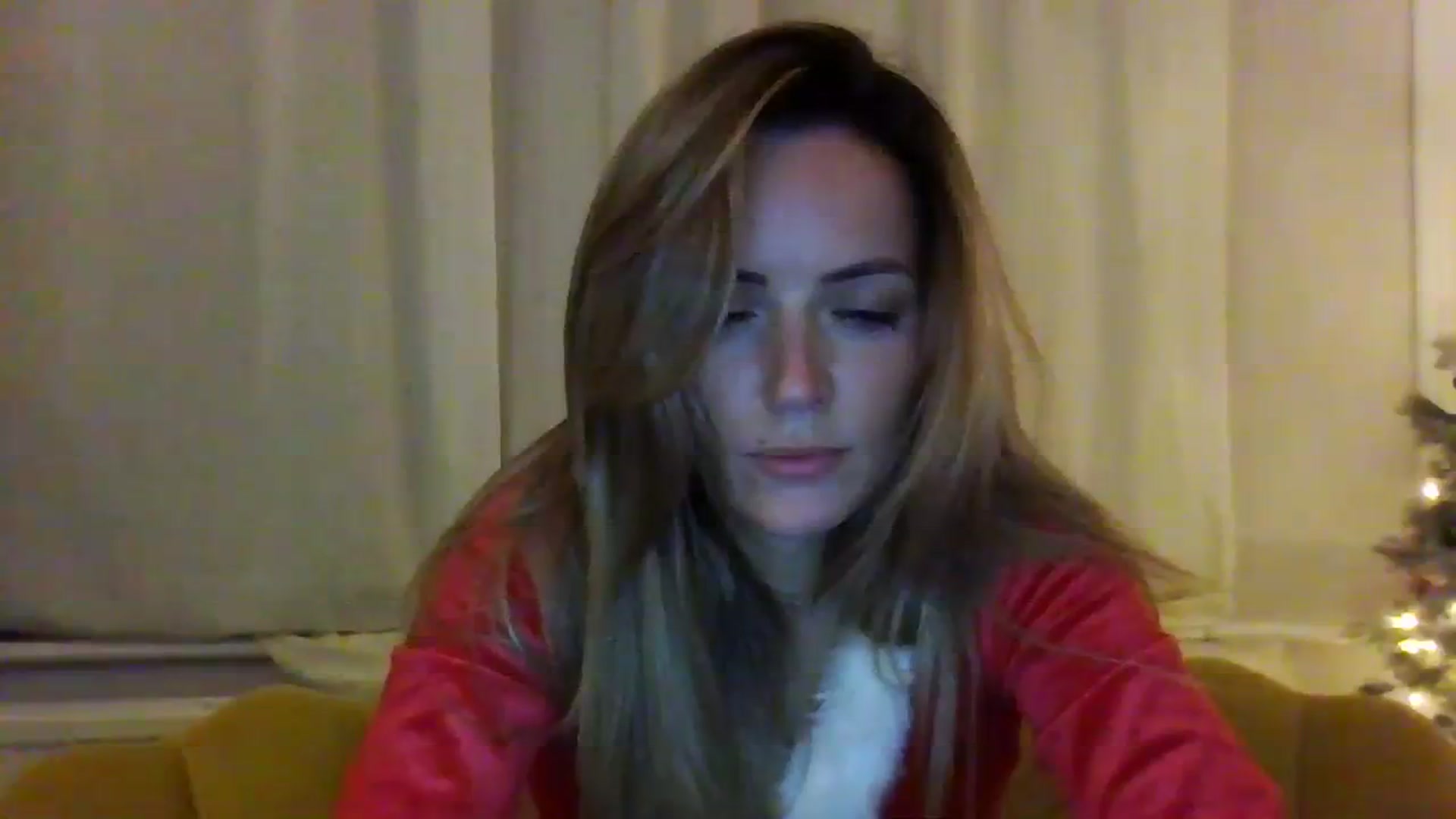 Gallery image thumbnail from Courtney's myfreecams stream on, 12/10/2023, 22:32 image 2 of 20