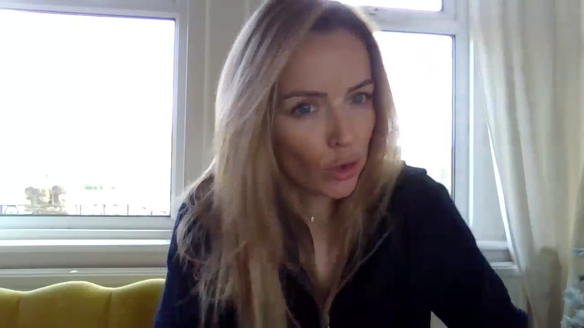 Gallery image thumbnail from Courtney's myfreecams stream on, 12/11/2023, 14:19 image 11 of 20