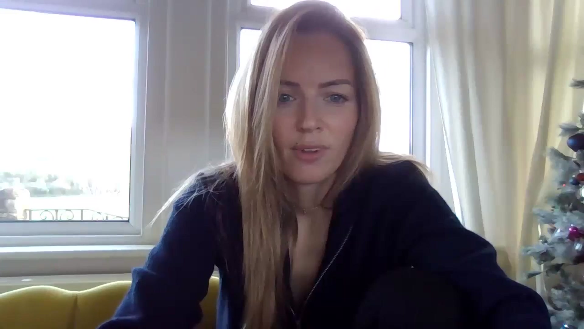 Gallery image thumbnail from Courtney's myfreecams stream on, 12/11/2023, 14:19 image 8 of 20