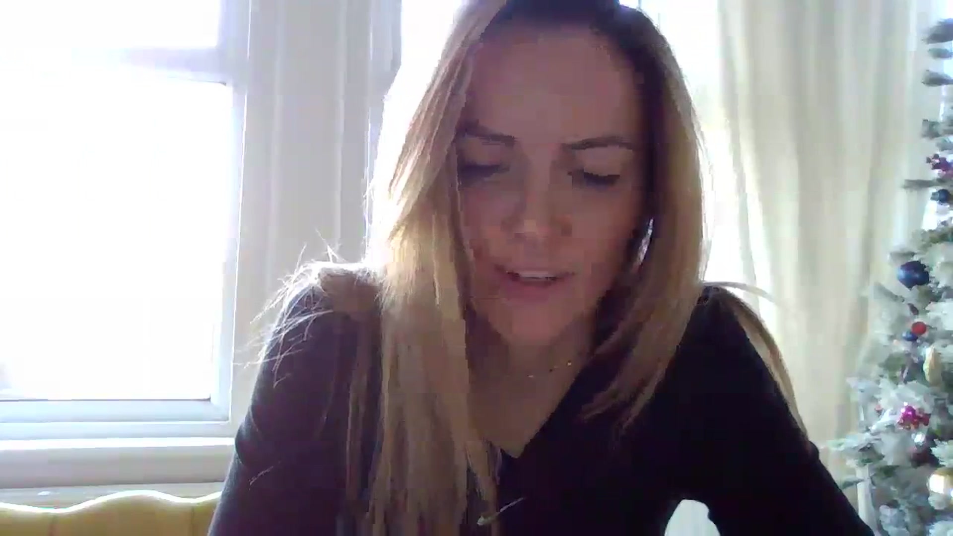Gallery image thumbnail from Courtney's myfreecams stream on, 12/11/2023, 14:19 image 20 of 20