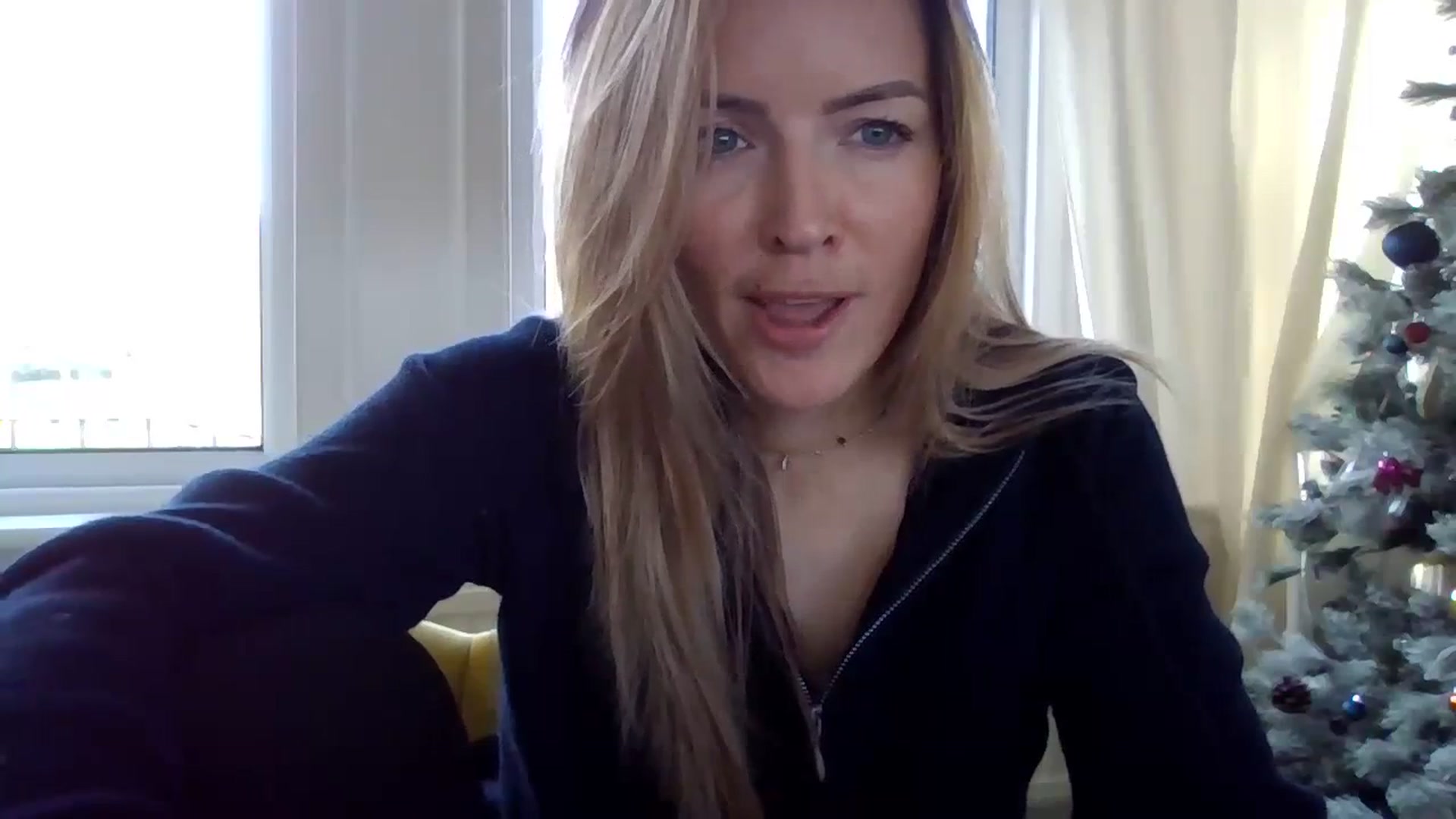 Gallery image thumbnail from Courtney's myfreecams stream on, 12/11/2023, 14:19 image 5 of 20