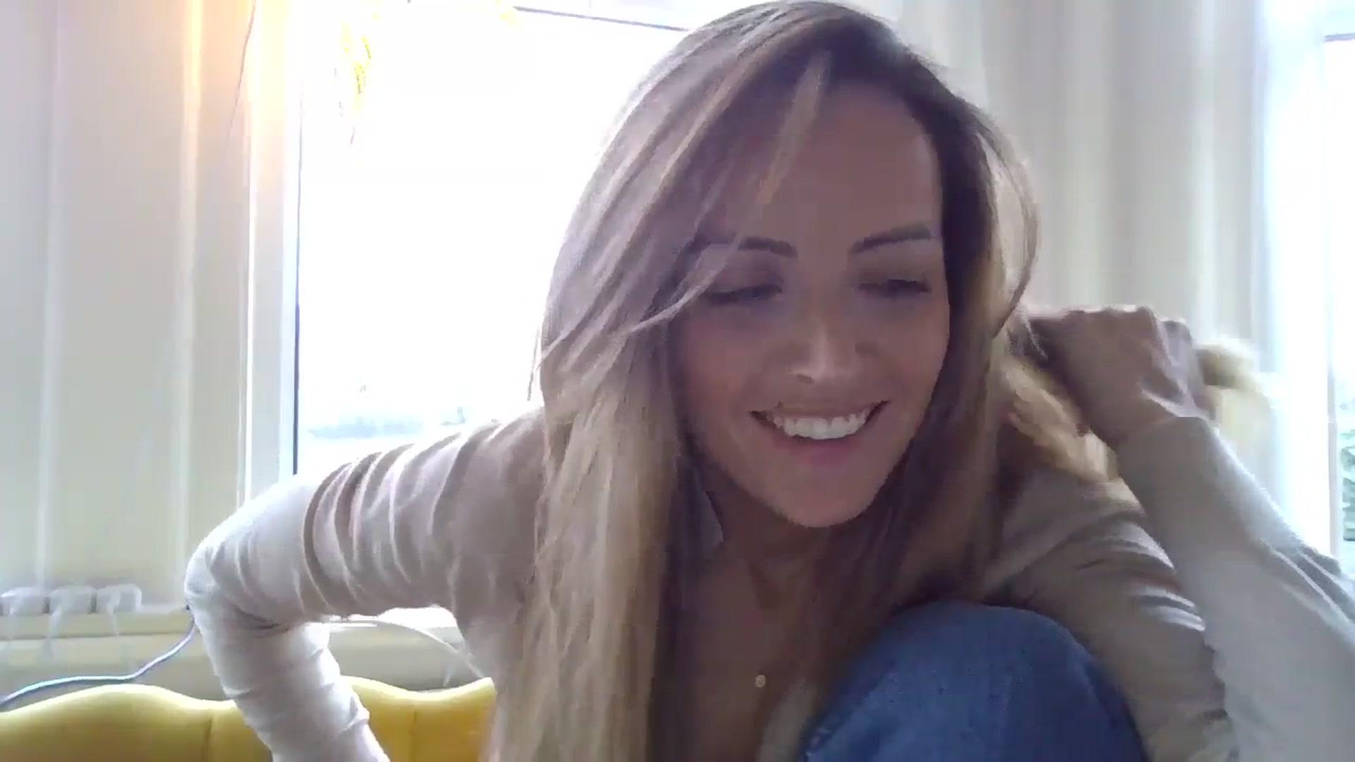 Gallery image thumbnail from Courtney's myfreecams stream on, 01/08/2024, 11:34 image 12 of 20