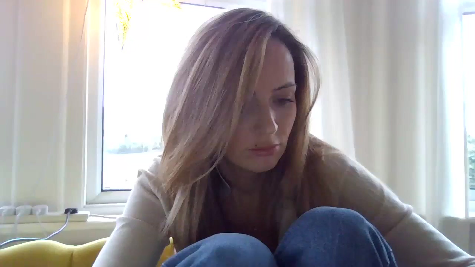 Gallery image thumbnail from Courtney's myfreecams stream on, 01/08/2024, 11:34 image 15 of 20