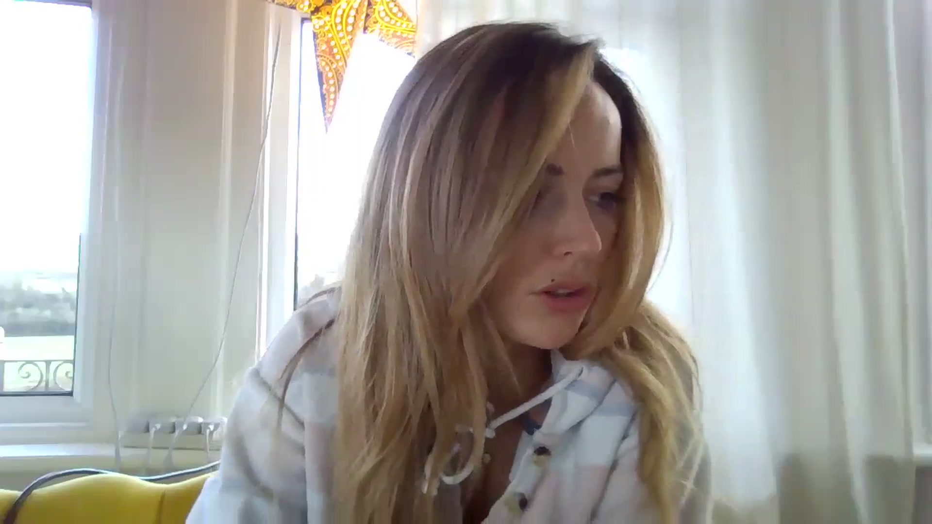 Gallery image thumbnail from Courtney's myfreecams stream on, 01/10/2024, 10:51 image 19 of 20