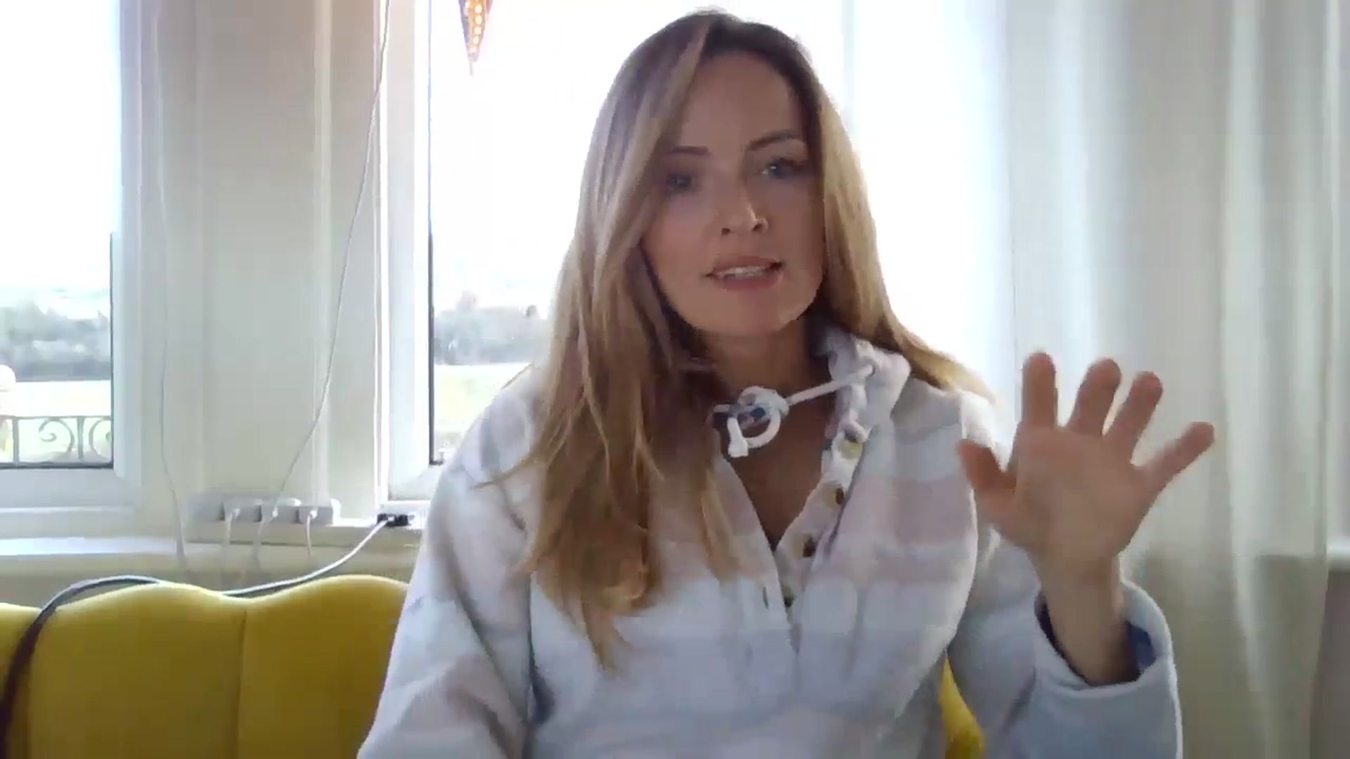 Gallery image thumbnail from Courtney's myfreecams stream on, 01/10/2024, 10:51 image 16 of 20