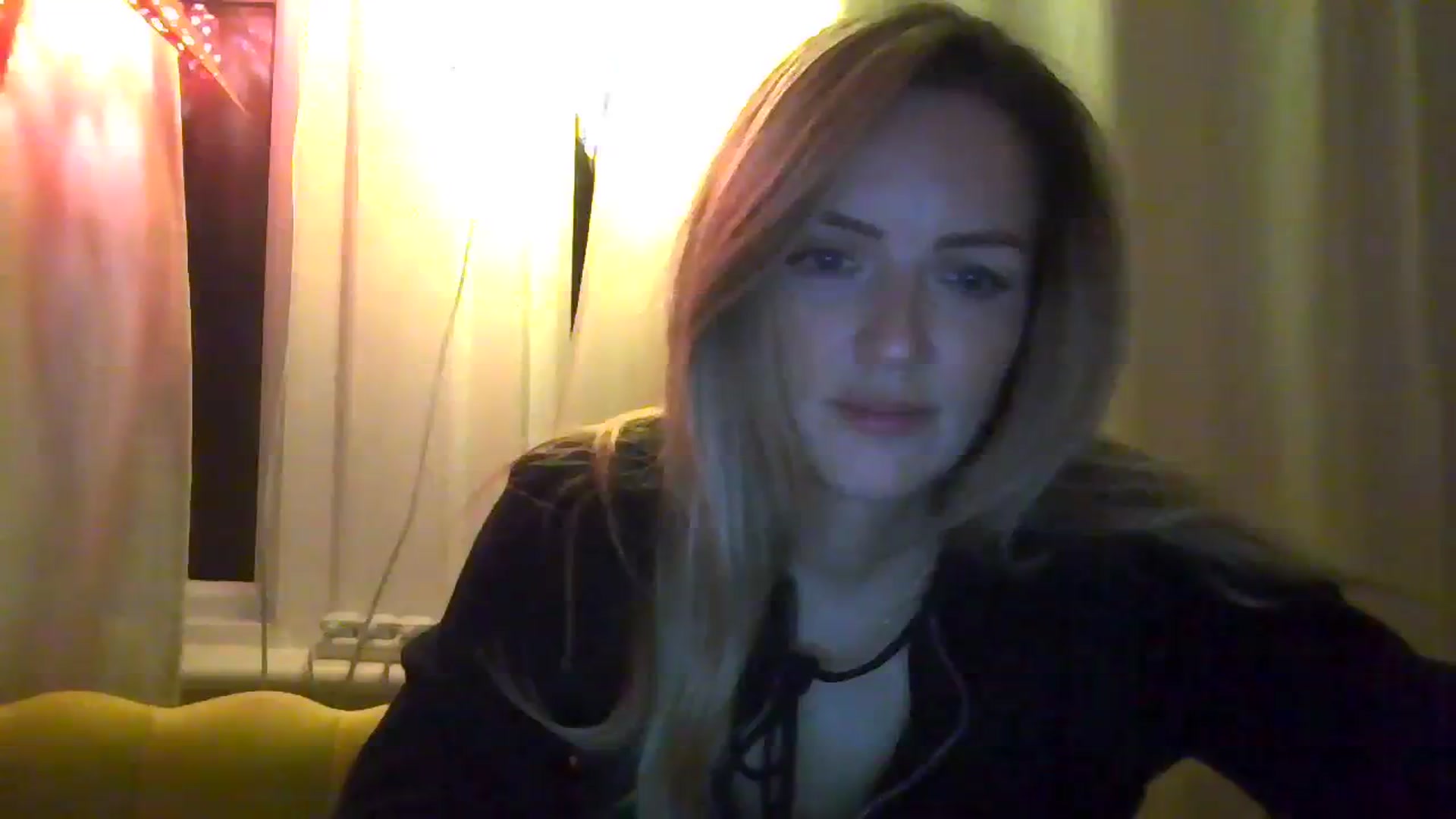 Gallery image thumbnail from Courtney's myfreecams stream on, 01/10/2024, 23:11 image 16 of 20