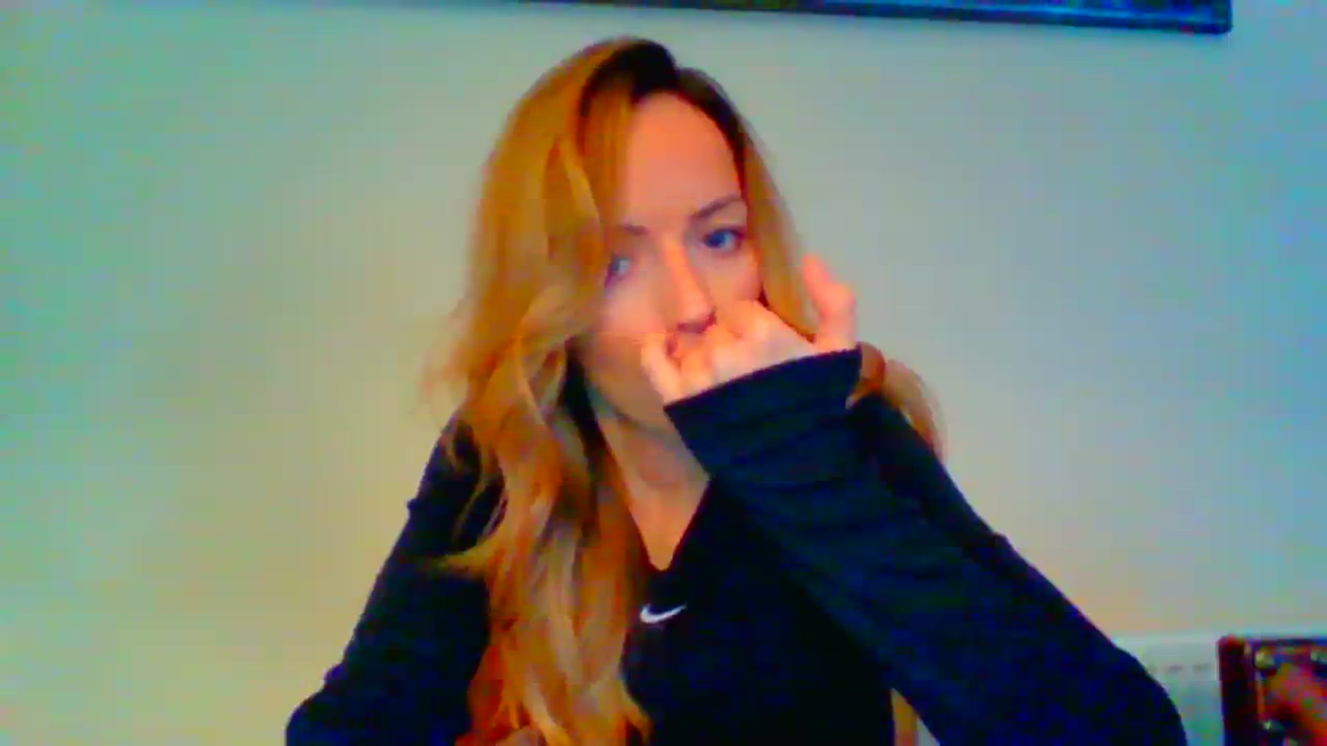 Gallery image thumbnail from Courtney's myfreecams stream on, 01/15/2024, 11:14 image 9 of 20