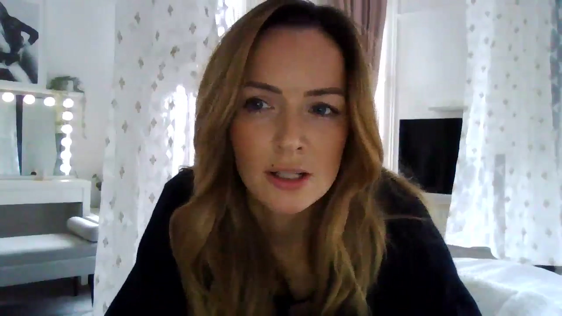 Gallery image thumbnail from Courtney's myfreecams stream on, 01/17/2024, 11:03 image 18 of 20