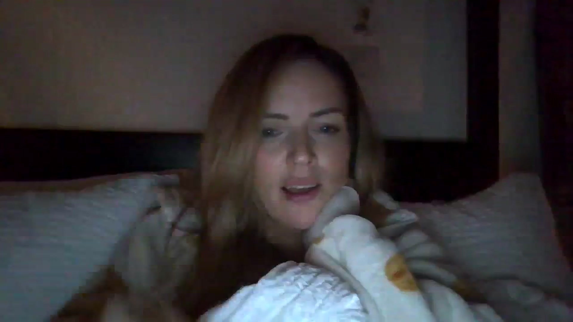 Gallery image thumbnail from Courtney's myfreecams stream on, 01/22/2024, 01:00 image 13 of 20