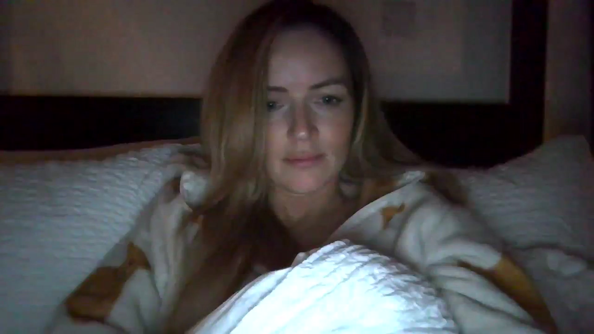 Gallery image thumbnail from Courtney's myfreecams stream on, 01/22/2024, 01:00 image 16 of 20