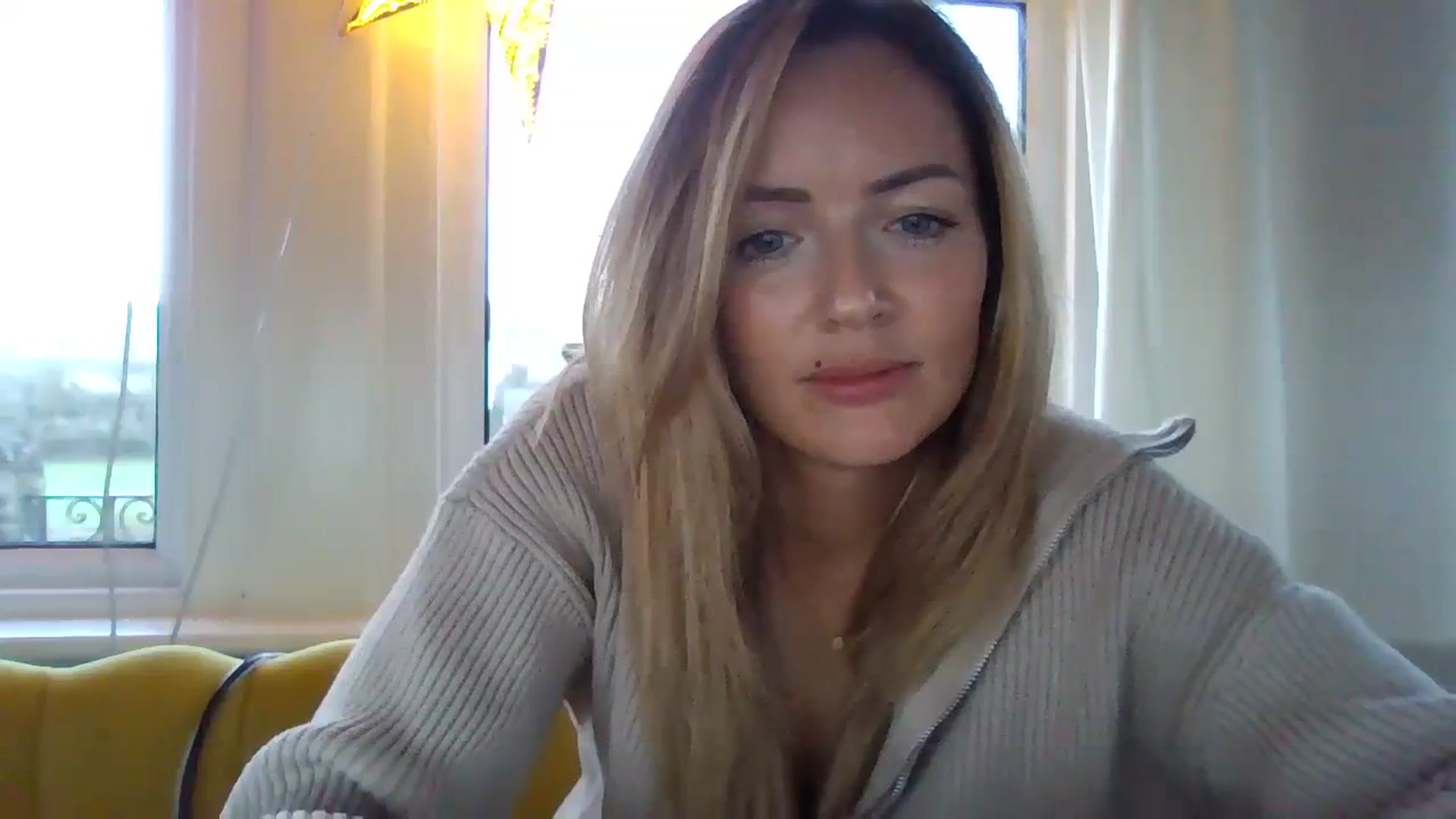 Gallery image thumbnail from Courtney's myfreecams stream on, 01/22/2024, 17:12 image 2 of 20