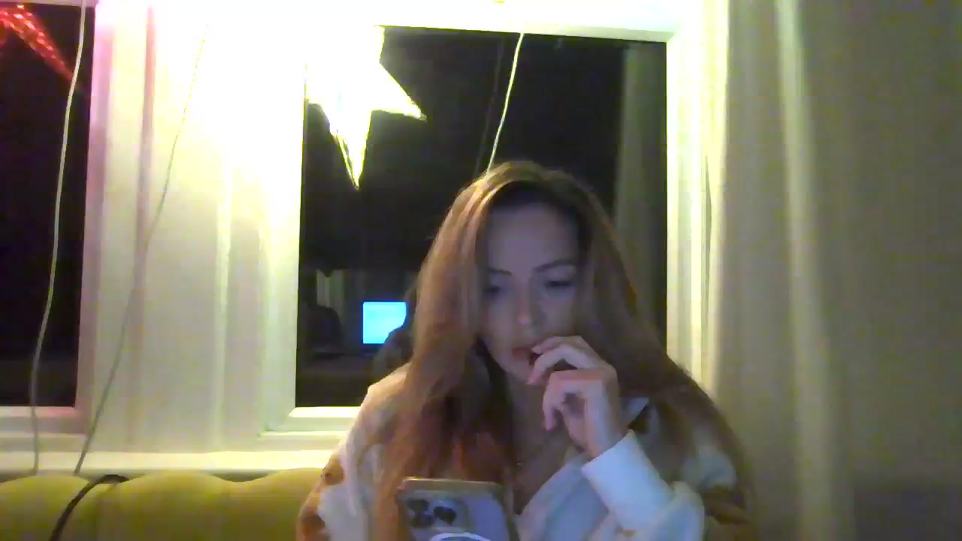 Gallery image thumbnail from Courtney's myfreecams stream on, 01/23/2024, 19:56 image 1 of 20