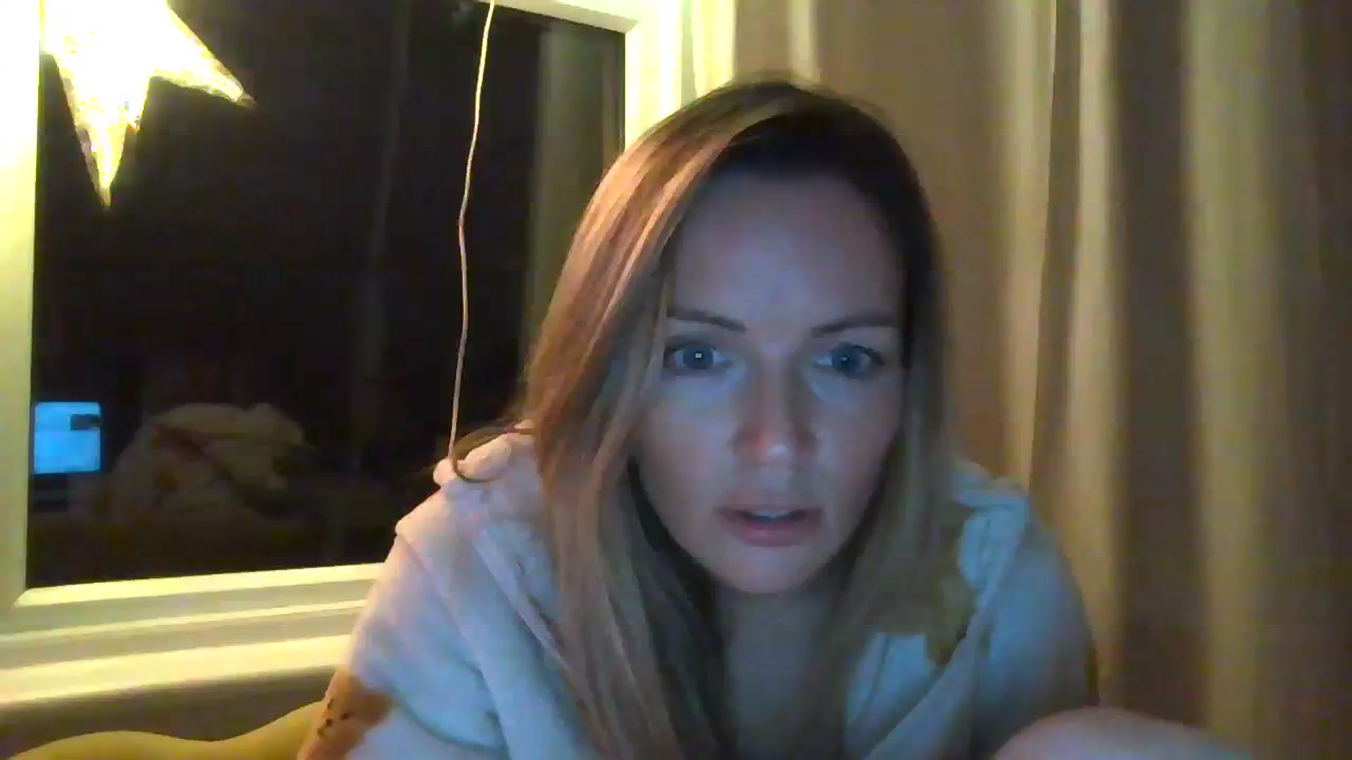 Gallery image thumbnail from Courtney's myfreecams stream on, 01/24/2024, 23:07 image 5 of 20