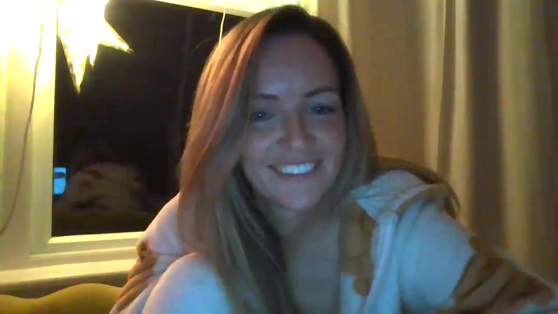 Gallery image thumbnail from Courtney's myfreecams stream on, 01/24/2024, 23:07 image 2 of 20