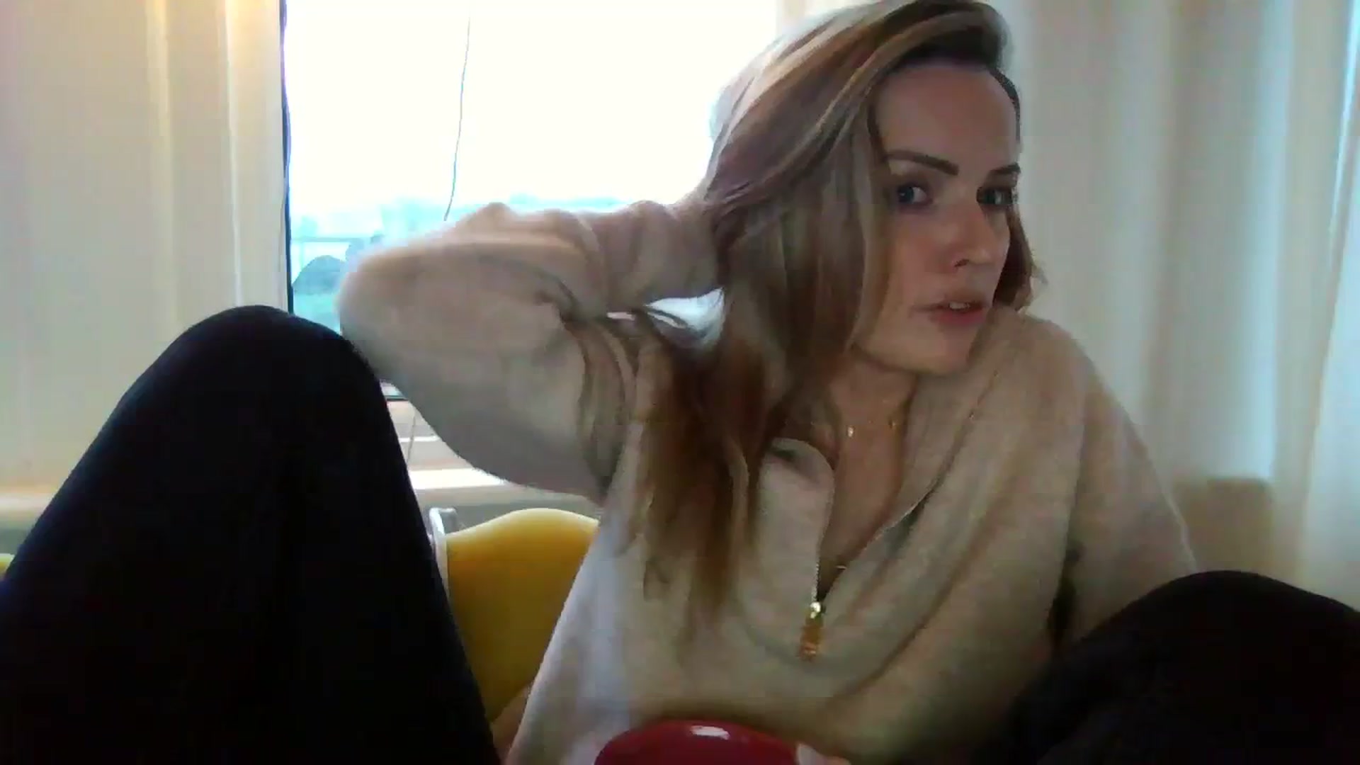 Gallery image thumbnail from Courtney's myfreecams stream on, 02/09/2024, 17:18 image 17 of 20