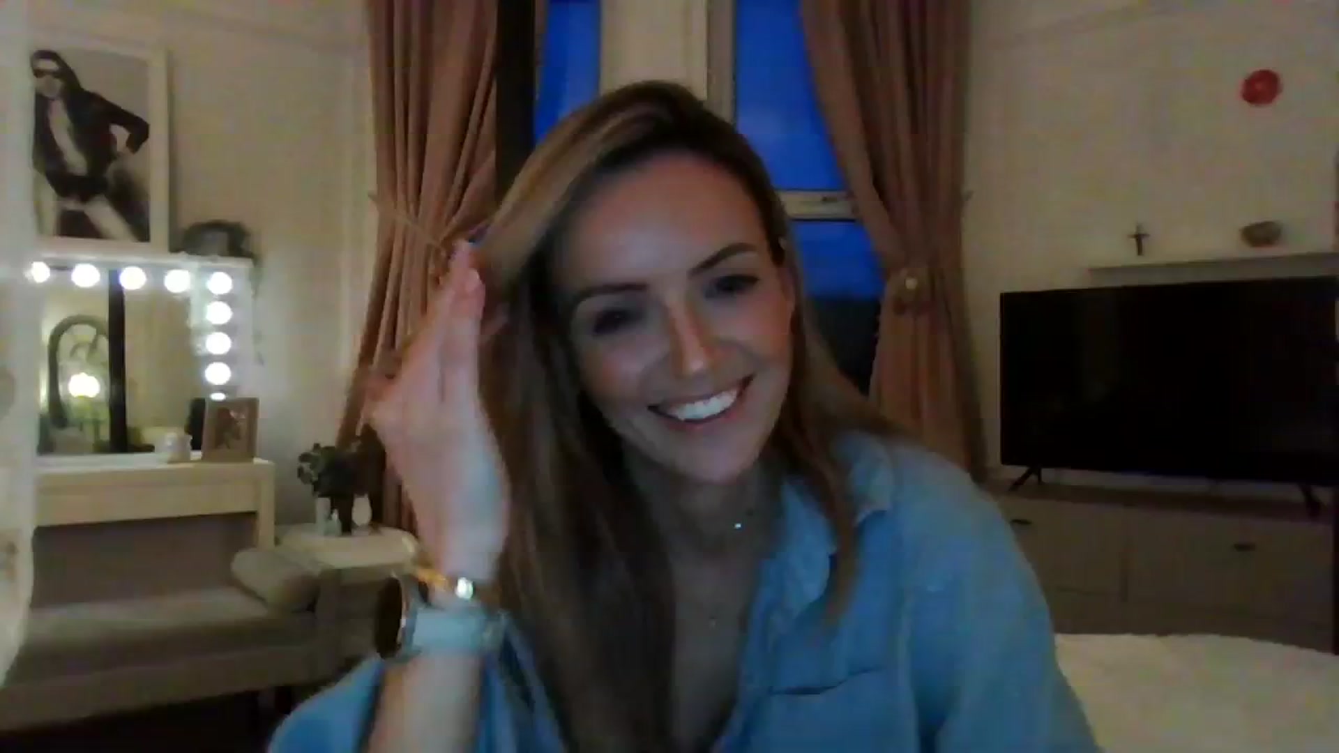 Gallery image thumbnail from Courtney's myfreecams stream on, 02/09/2024, 19:02 image 5 of 20