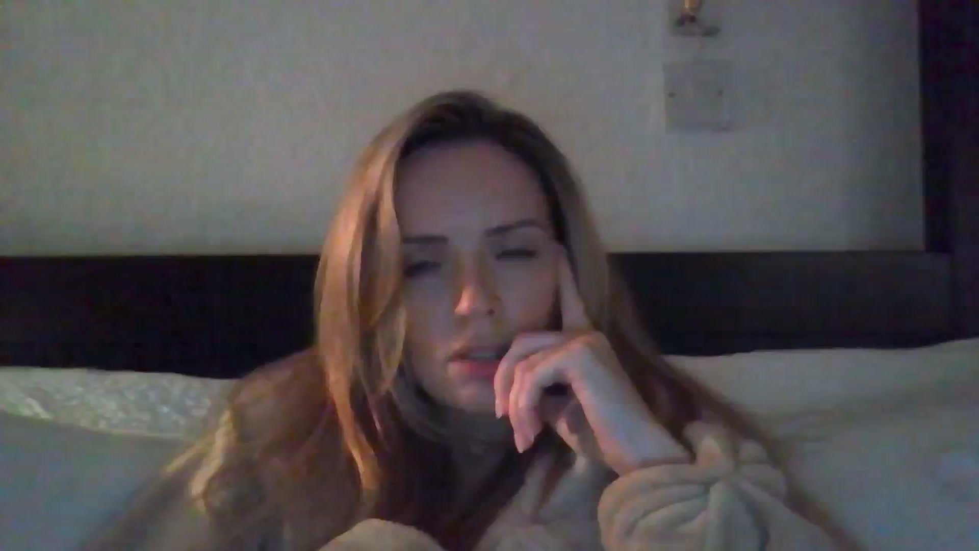 Gallery image thumbnail from Courtney's myfreecams stream on, 02/10/2024, 24:58 image 9 of 20