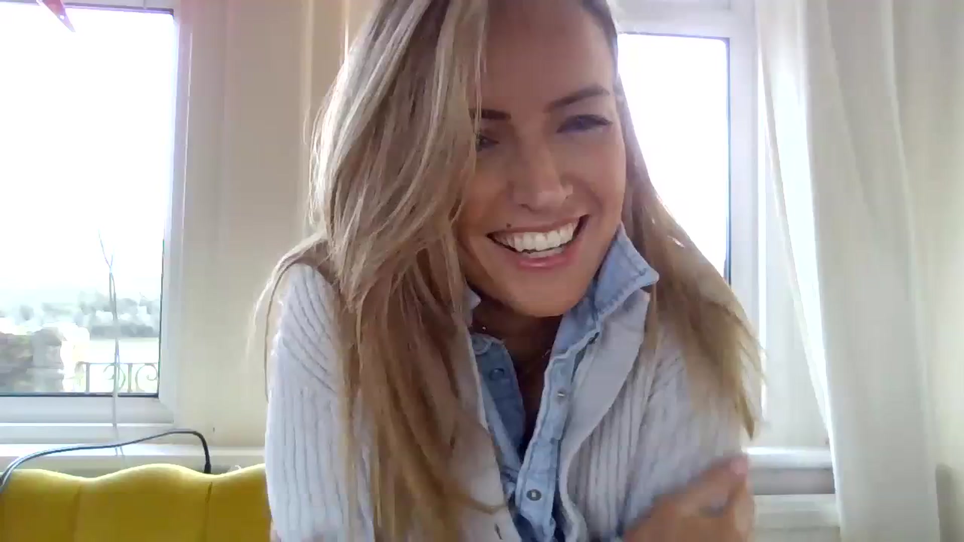 Gallery image thumbnail from Courtney's myfreecams stream on, 02/10/2024, 11:10 image 18 of 20