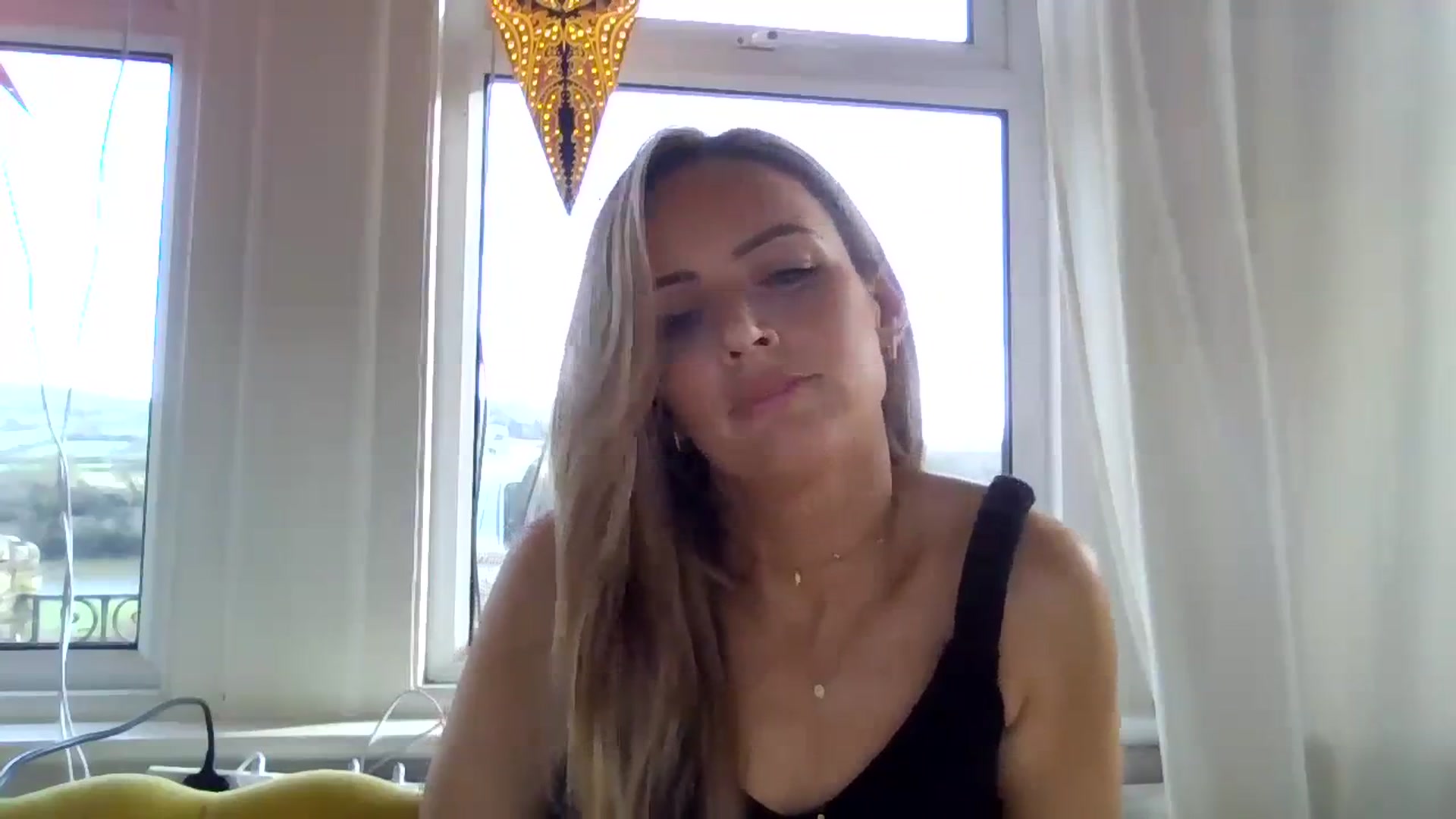 Gallery image thumbnail from Courtney's myfreecams stream on, 02/10/2024, 11:10 image 9 of 20