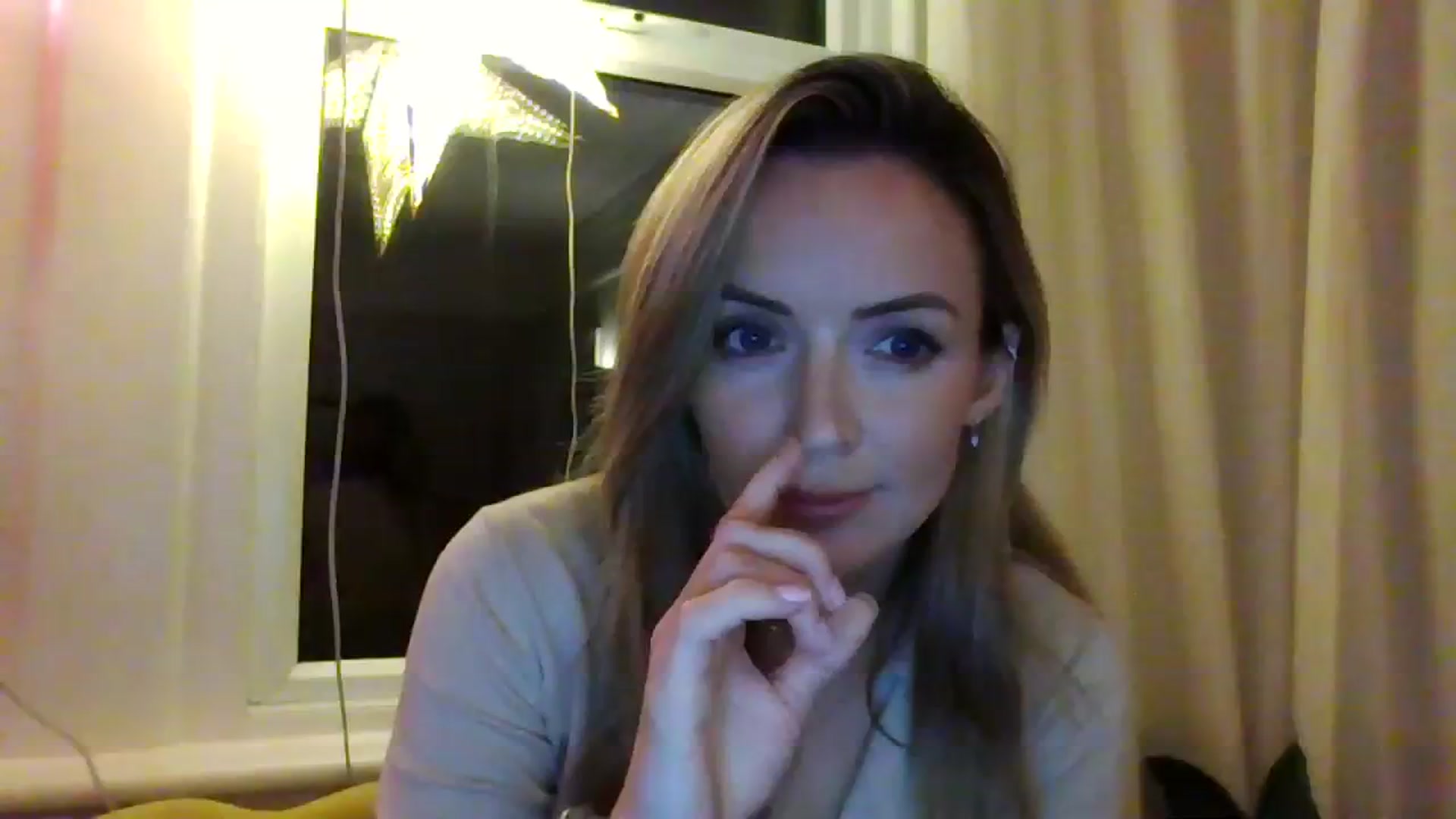 Gallery image thumbnail from Courtney's myfreecams stream on, 02/24/2024, 18:48 image 16 of 20