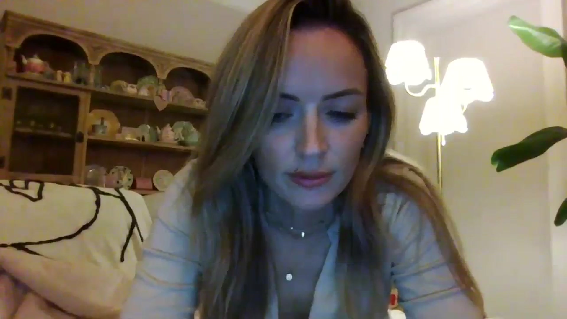 Gallery image thumbnail from Courtney's myfreecams stream on, 02/24/2024, 18:48 image 11 of 20