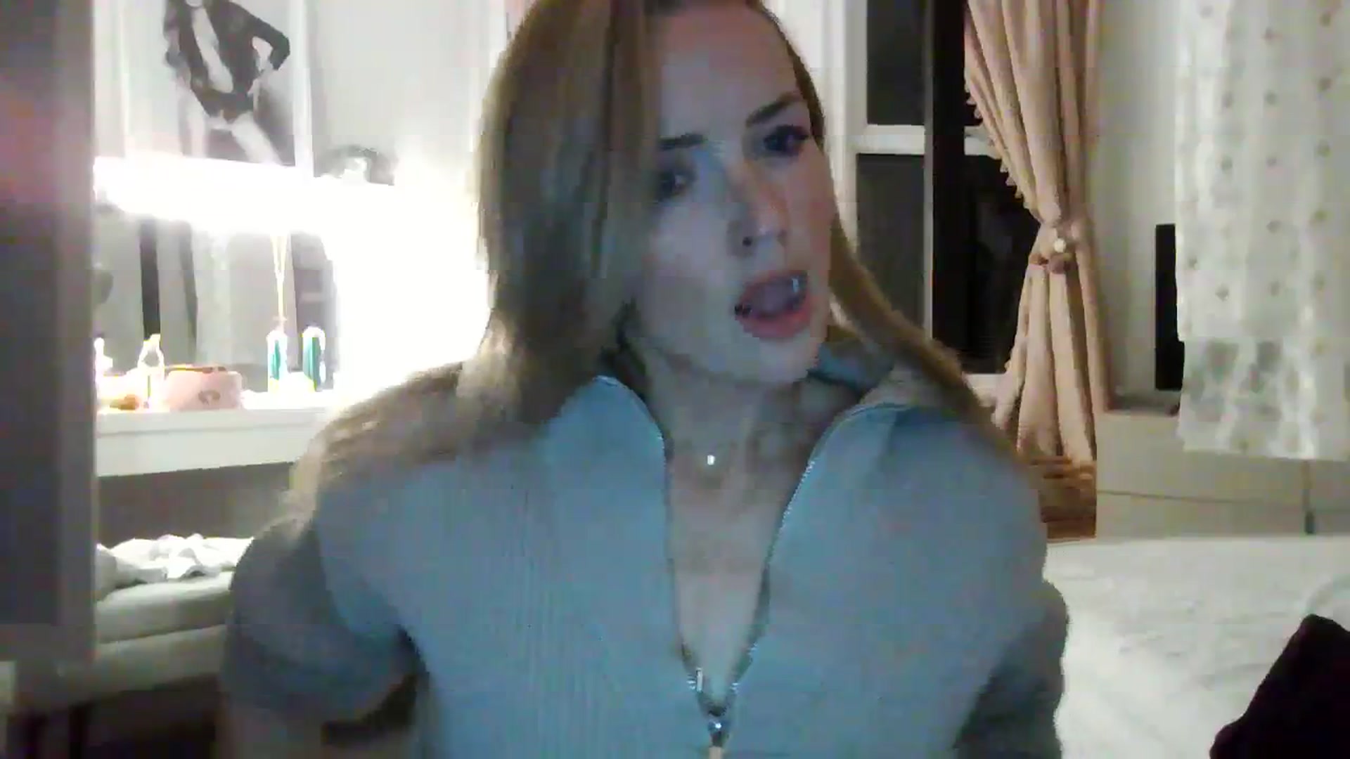 Gallery image thumbnail from Courtney's myfreecams stream on, 02/24/2024, 19:21 image 5 of 20