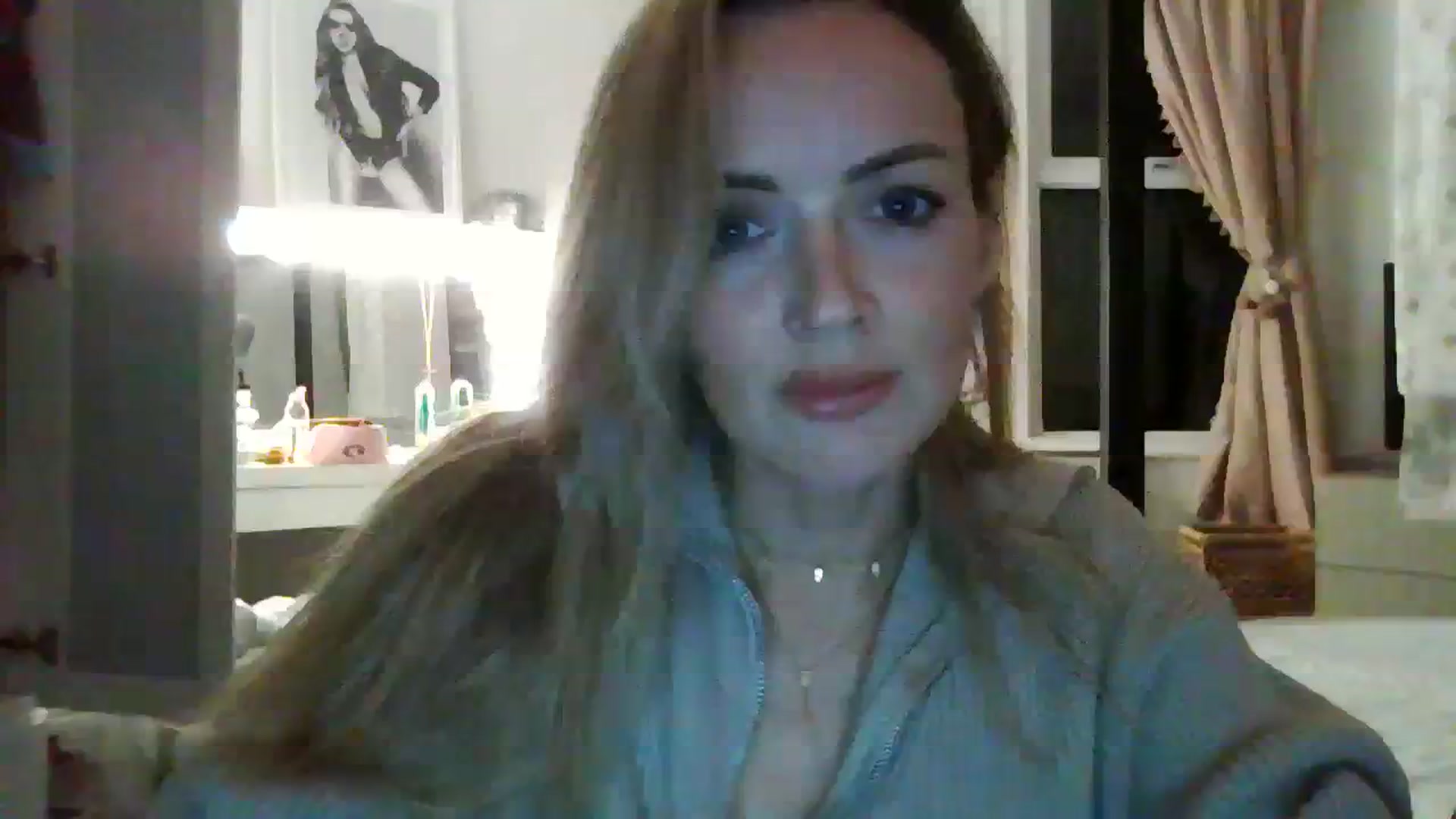 Gallery image thumbnail from Courtney's myfreecams stream on, 02/24/2024, 19:21 image 9 of 20
