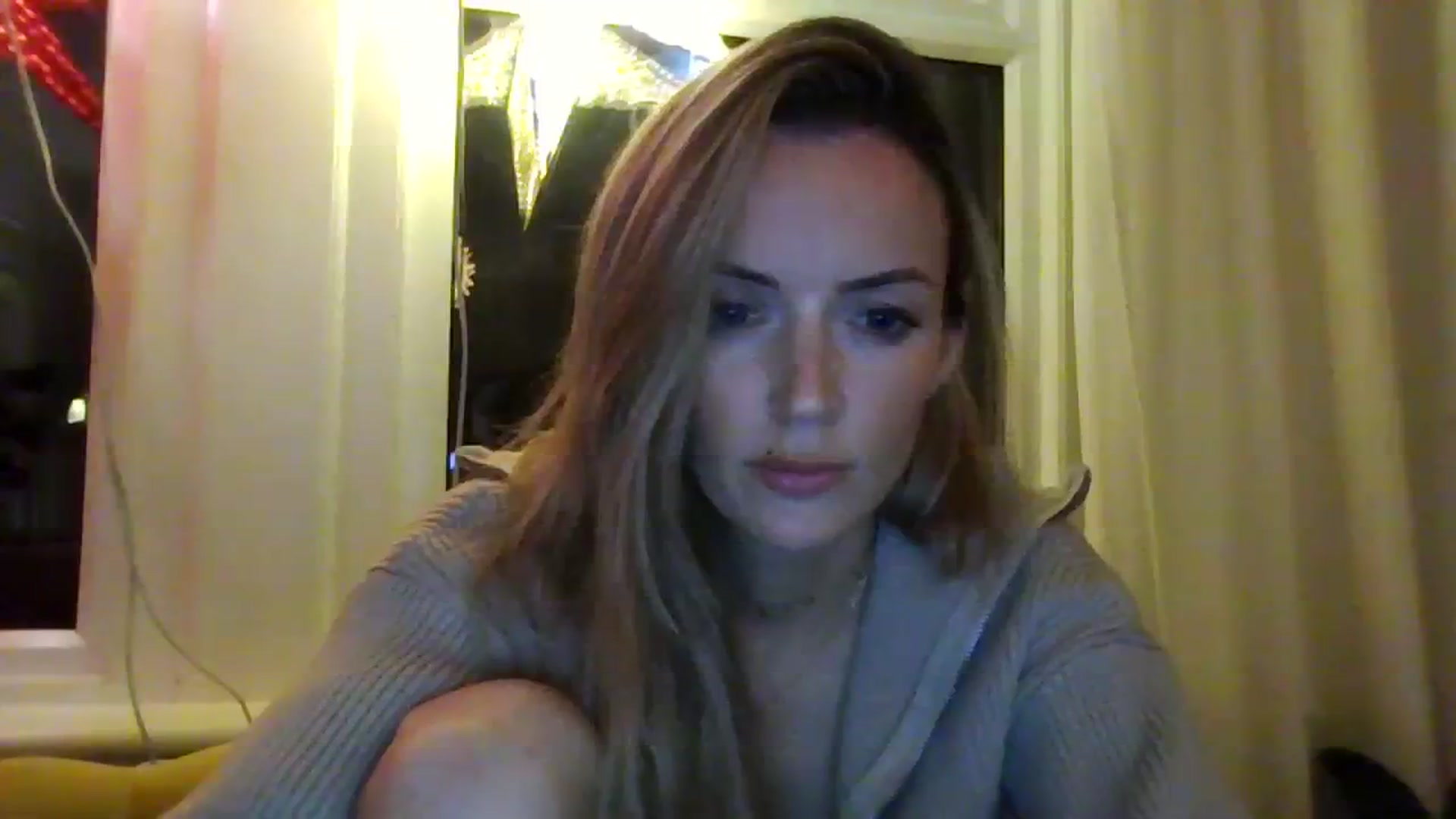 Gallery image thumbnail from Courtney's myfreecams stream on, 02/24/2024, 20:05 image 11 of 20
