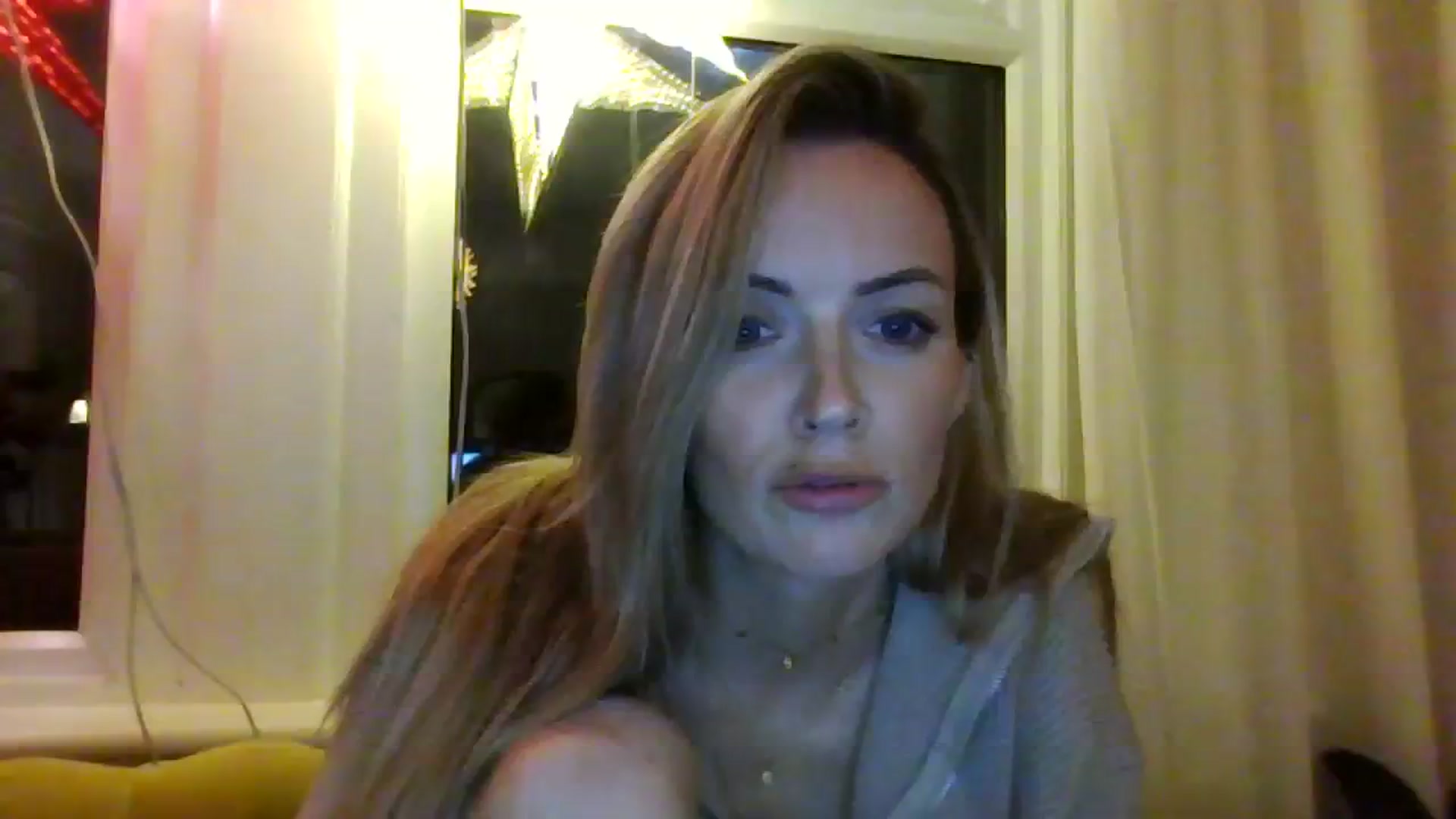 Gallery image thumbnail from Courtney's myfreecams stream on, 02/24/2024, 20:05 image 19 of 20