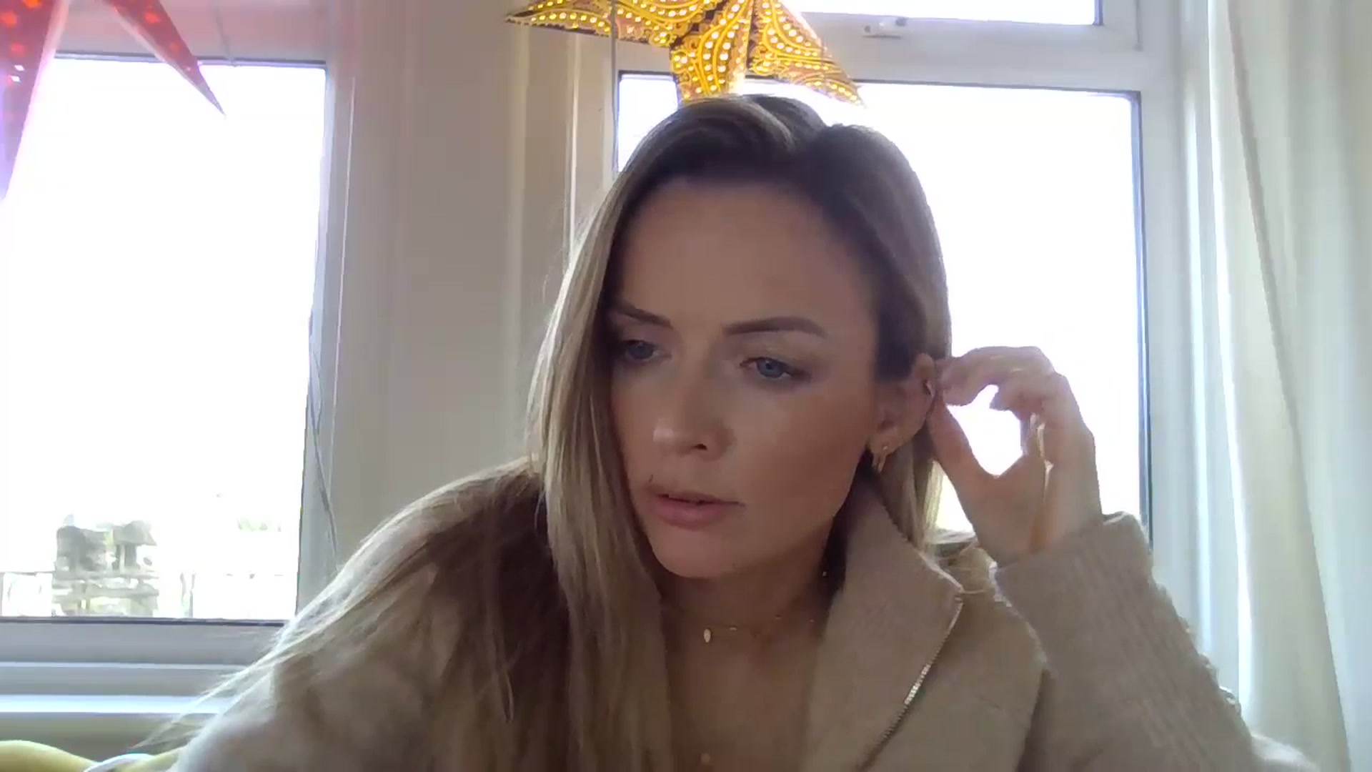 Gallery image thumbnail from Courtney's myfreecams stream on, 02/26/2024, 14:19 image 2 of 20