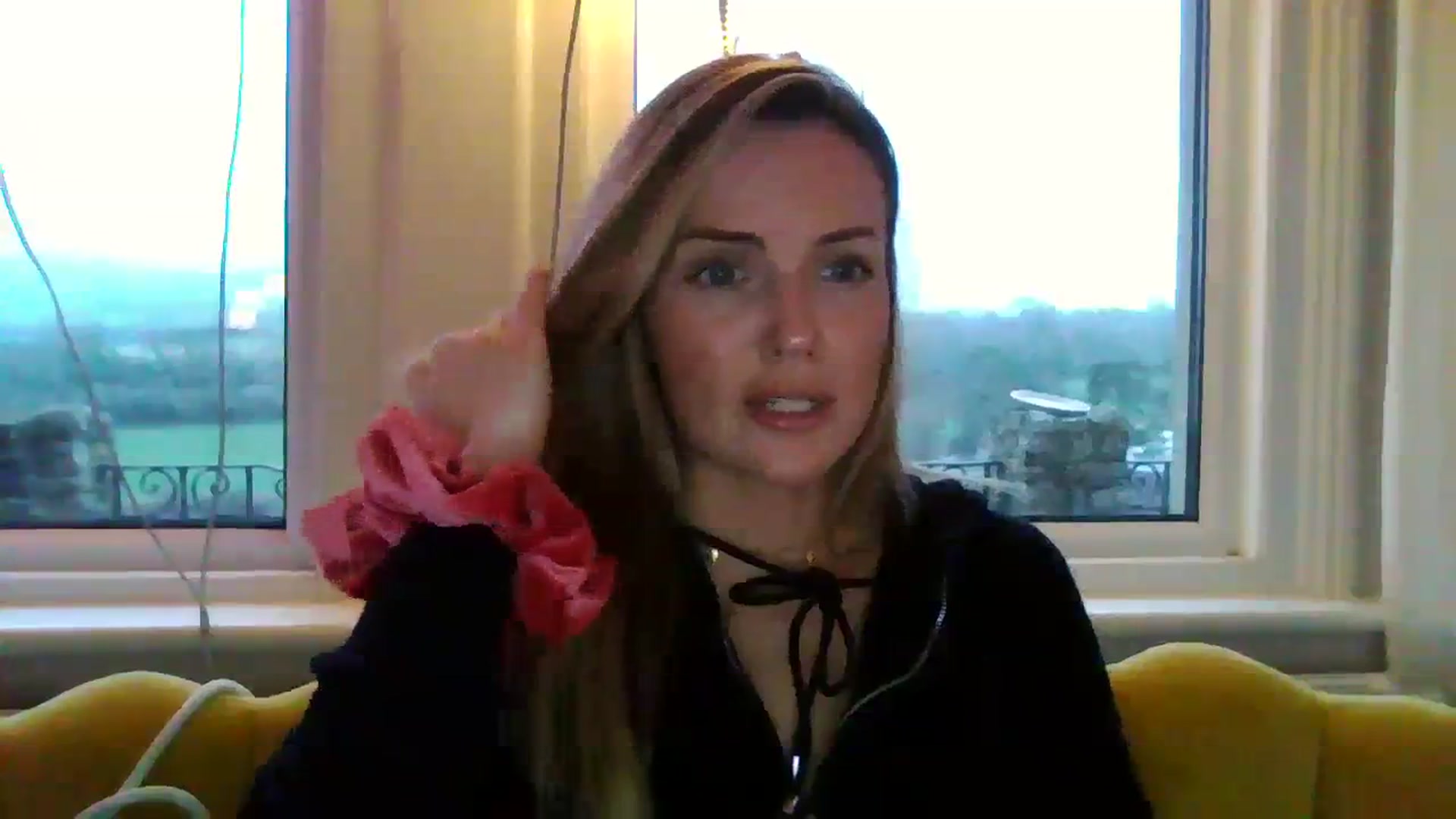 Gallery image thumbnail from Courtney's myfreecams stream on, 02/27/2024, 17:37 image 8 of 20