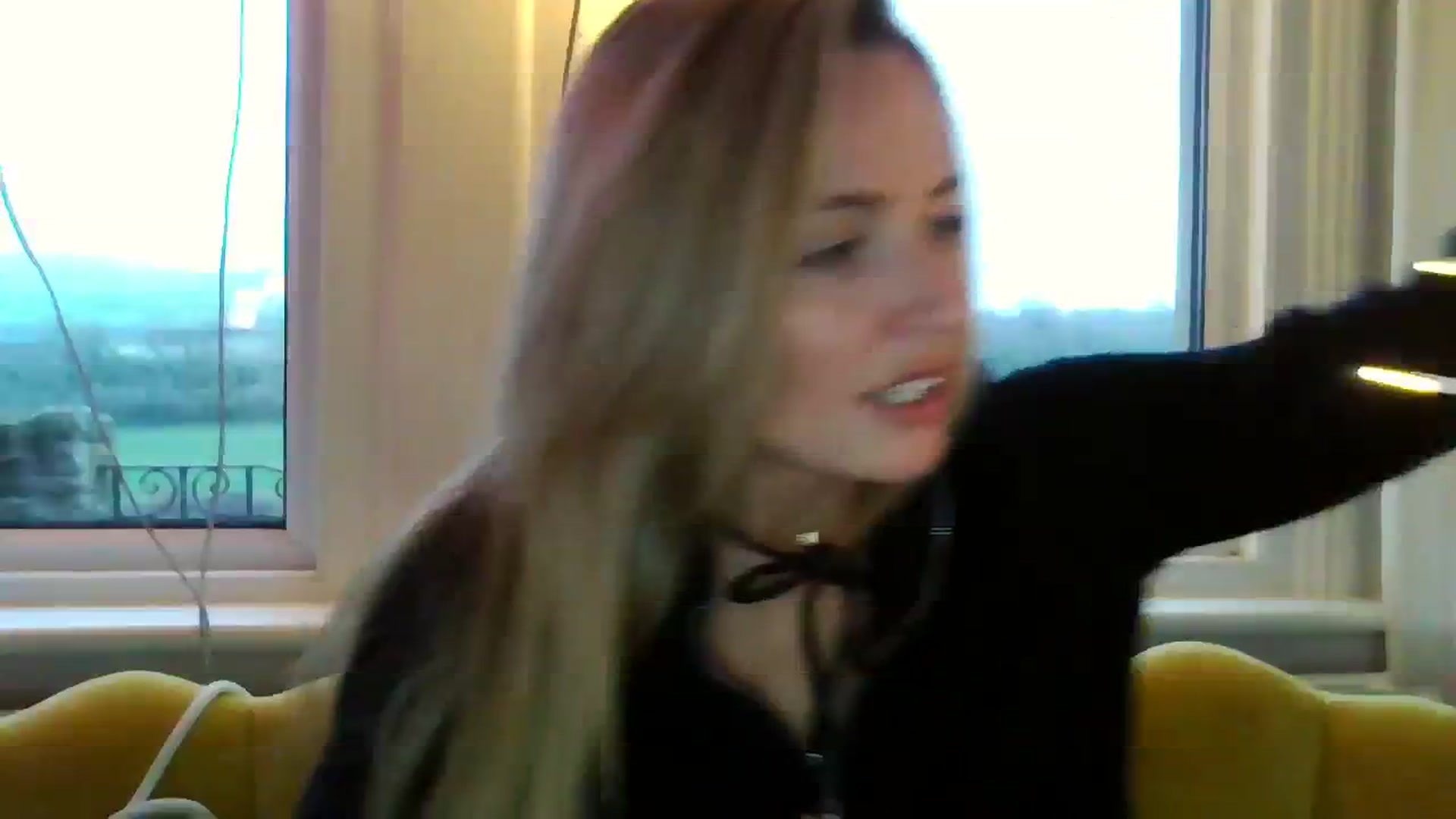 Gallery image thumbnail from Courtney's myfreecams stream on, 02/27/2024, 17:37 image 5 of 20